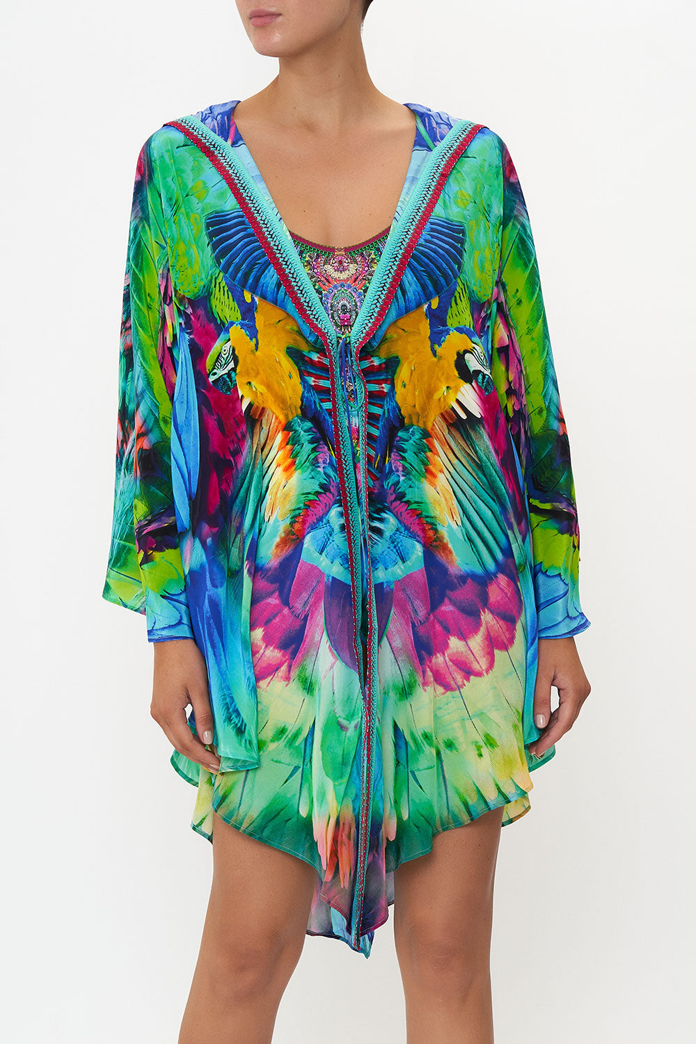 SHAPED HEM LAYER WITH HOOD AGE OF ASTERIA