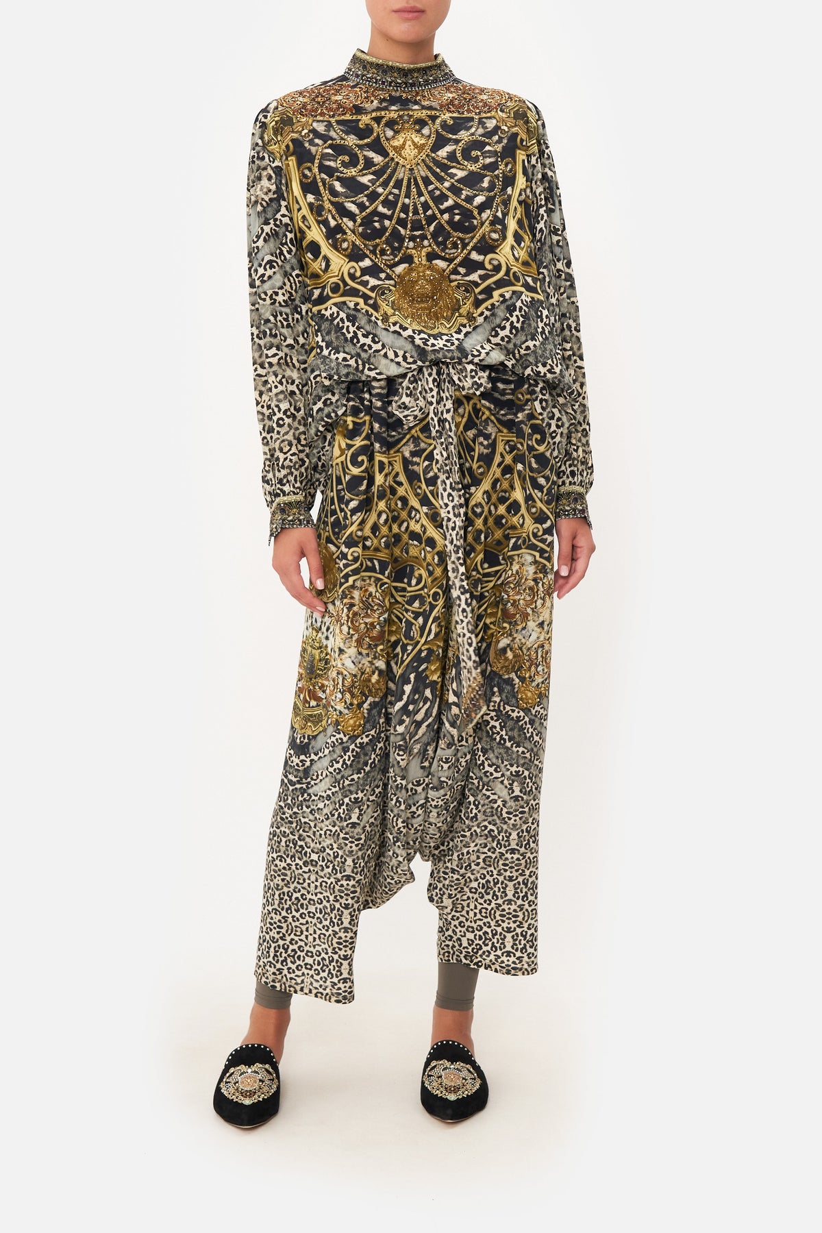 TUCKED SHOULDER TOP ARMADA