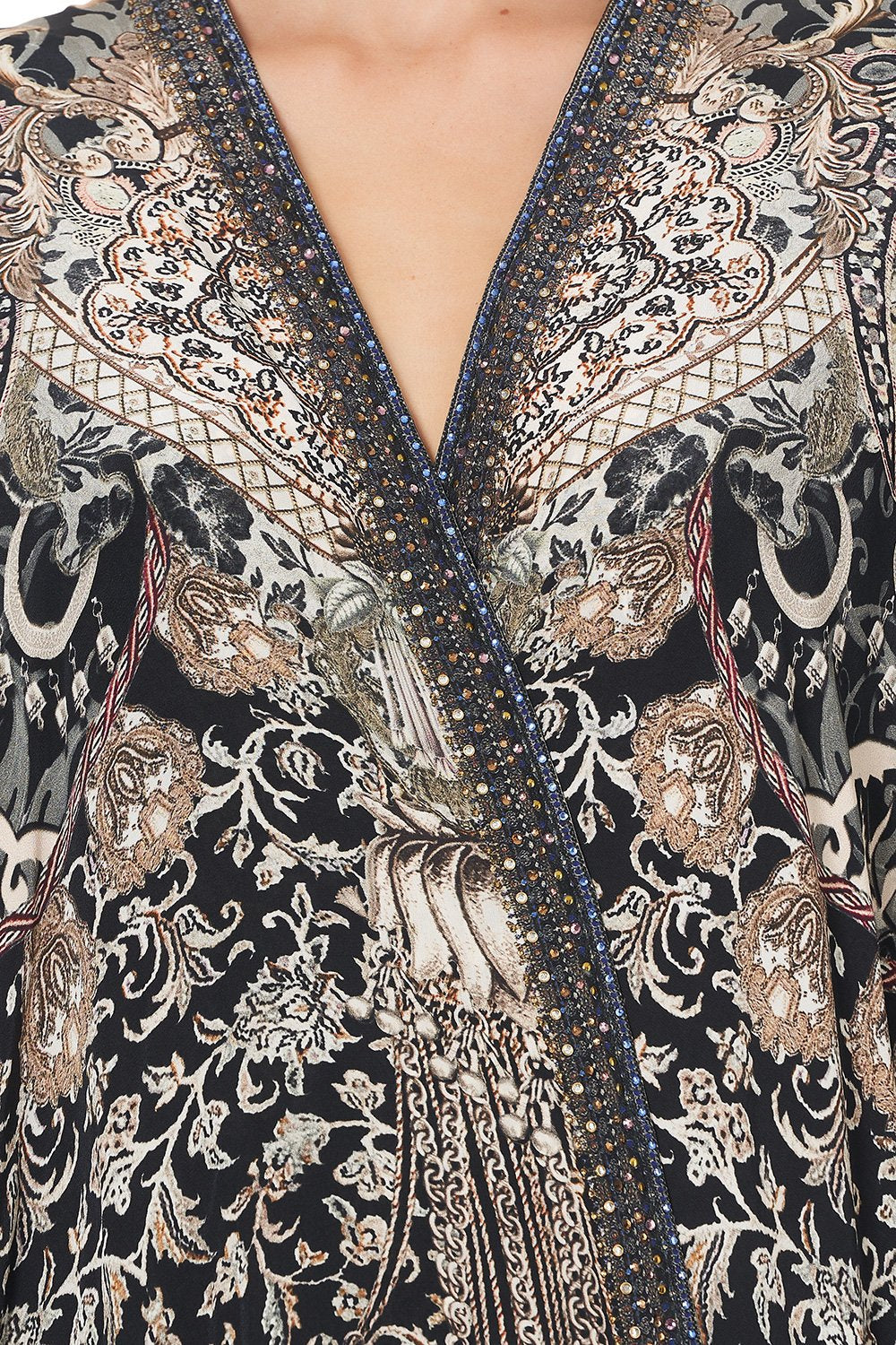 SQUARE DRAPED LAYER DUST HER OFF