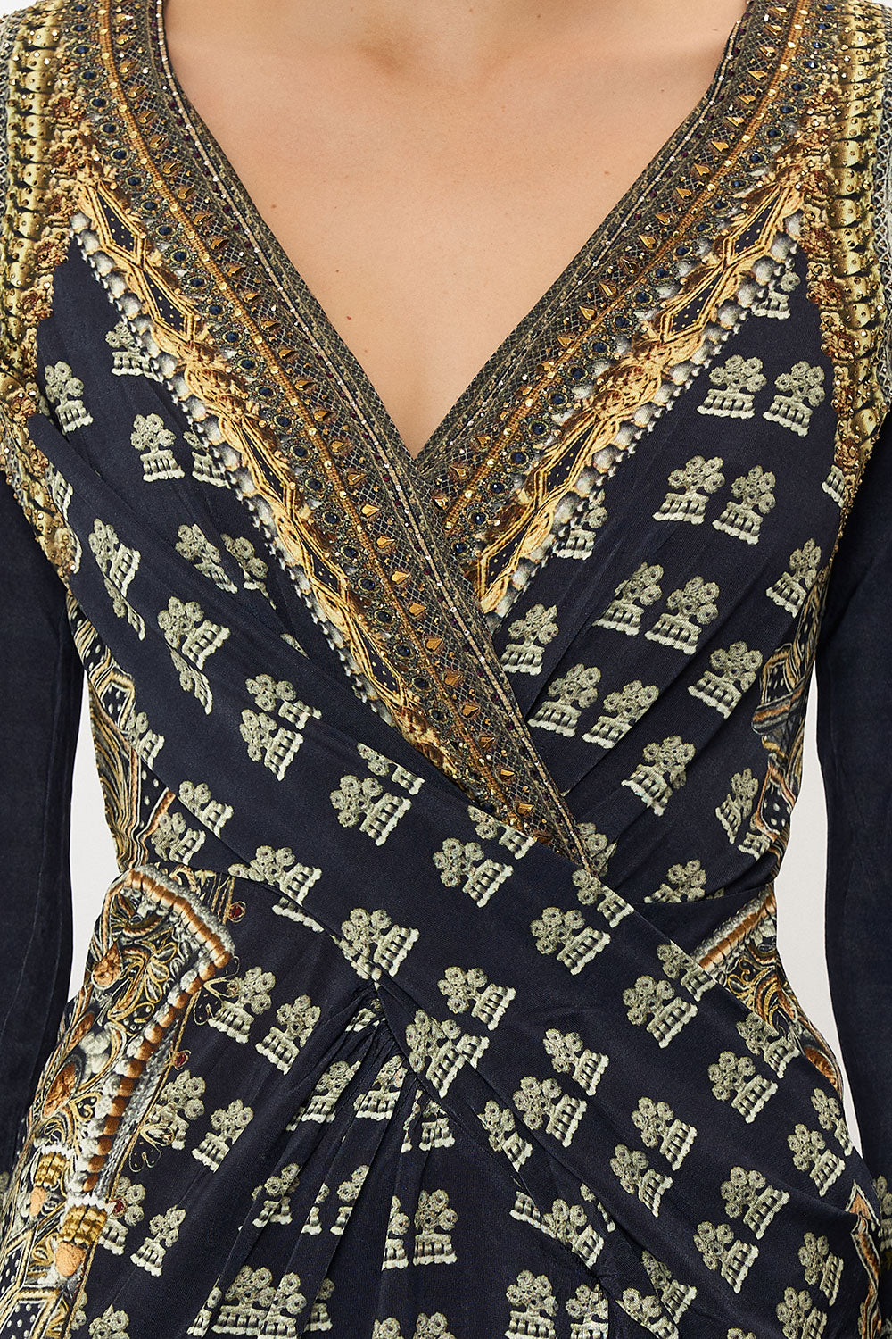 V-NECK CROSS FRONT DRESS ITS ALL OVER TORERO