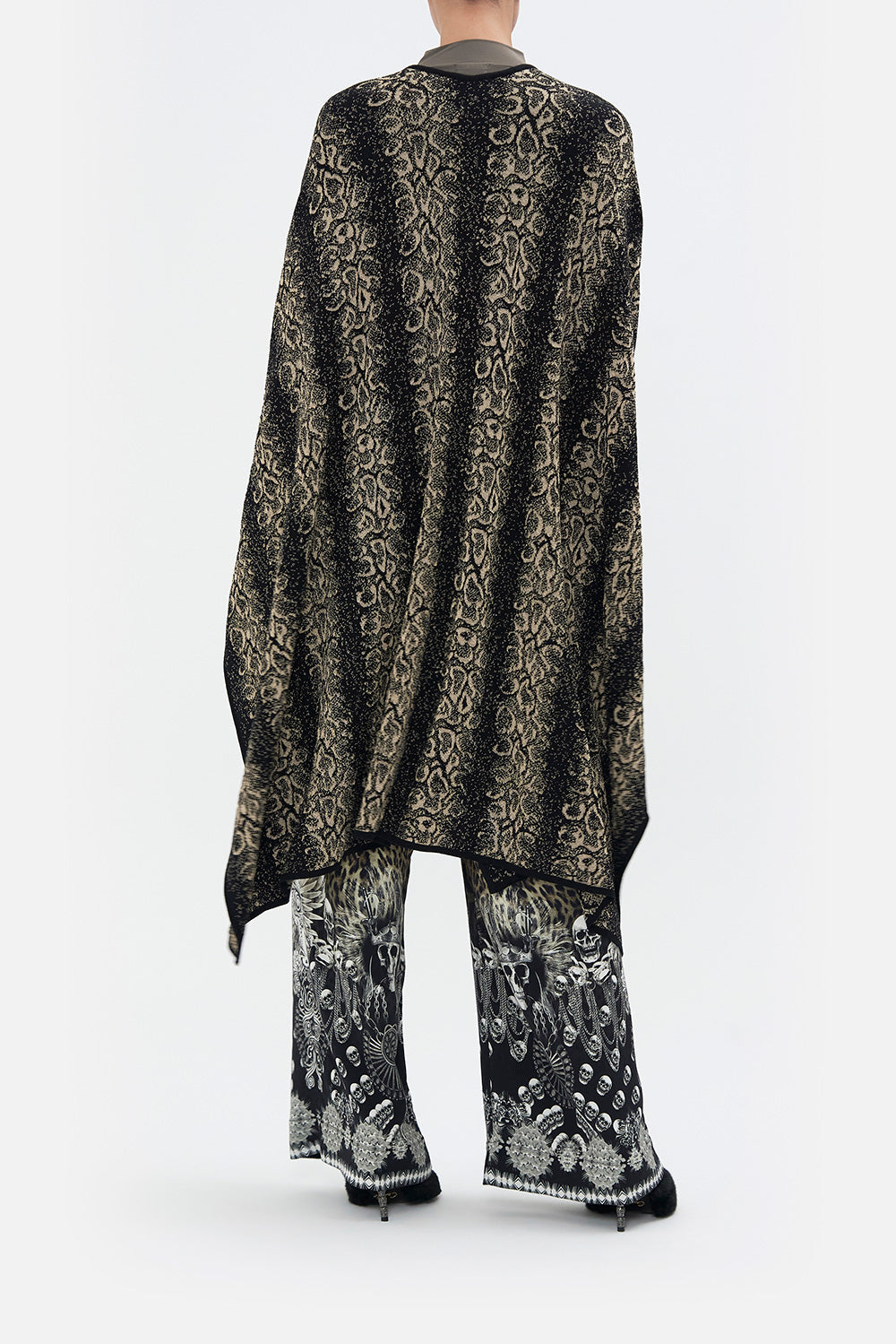 THROW OVER ORDER OF DISORDER