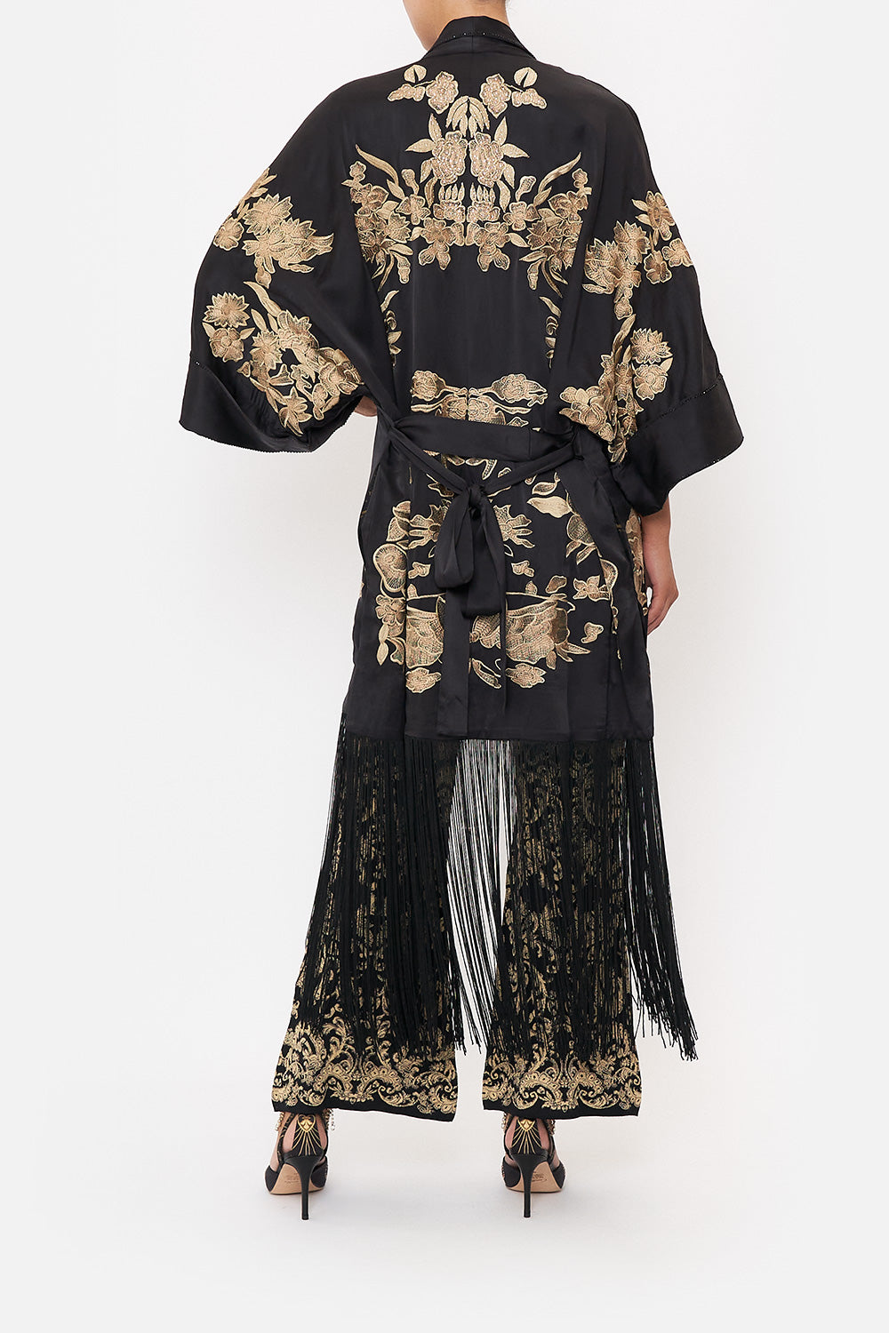 ROBE WITH NARROW COLLAR DANCE WITH DUENDE