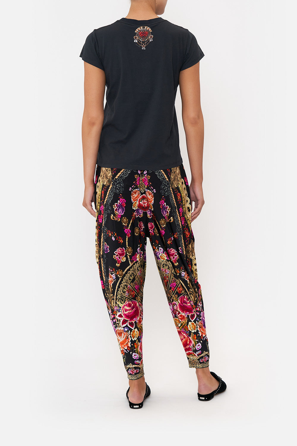 SLIM FIT ROUND NECK T-SHIRT DANCE WITH DUENDE