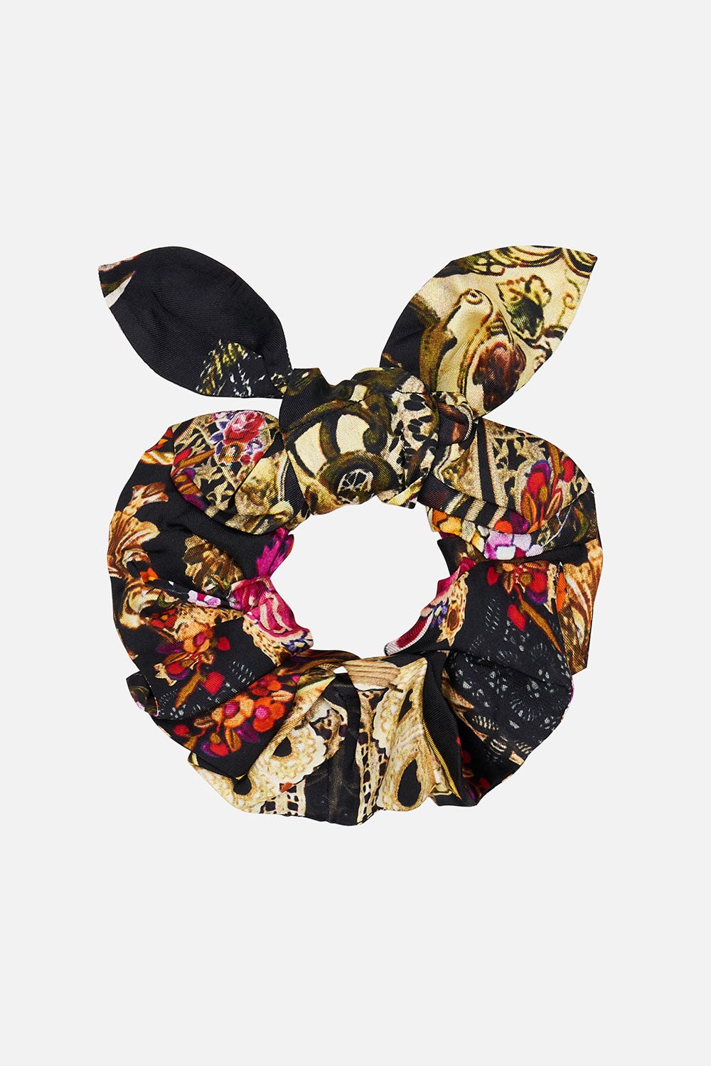 SCRUNCHIE DANCE WITH DUENDE