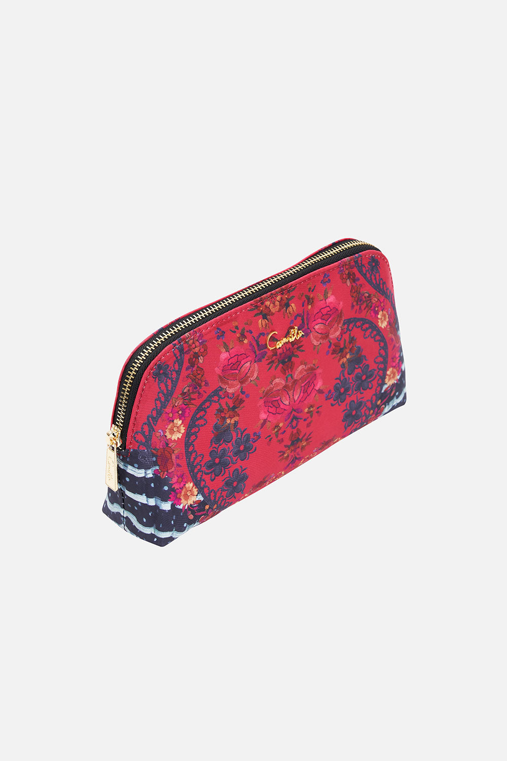 SMALL COSMETIC CASE VIEW FROM THE VEIL