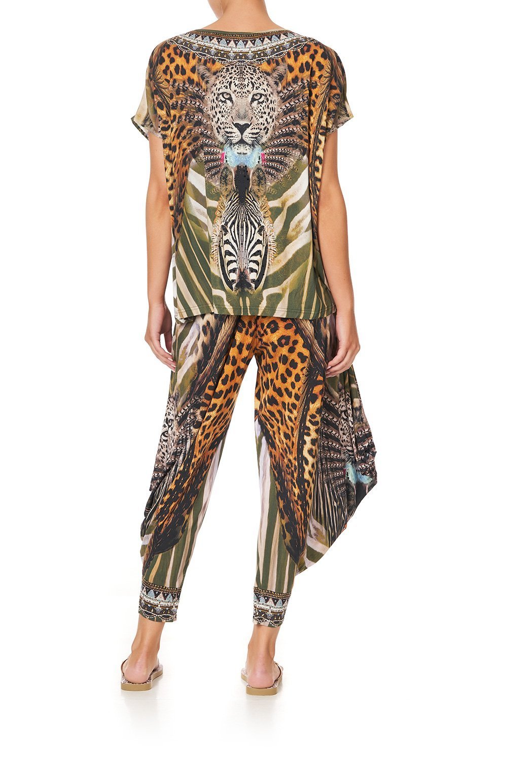 LOOSE FIT ROUND NECK TEE NINE LIVES