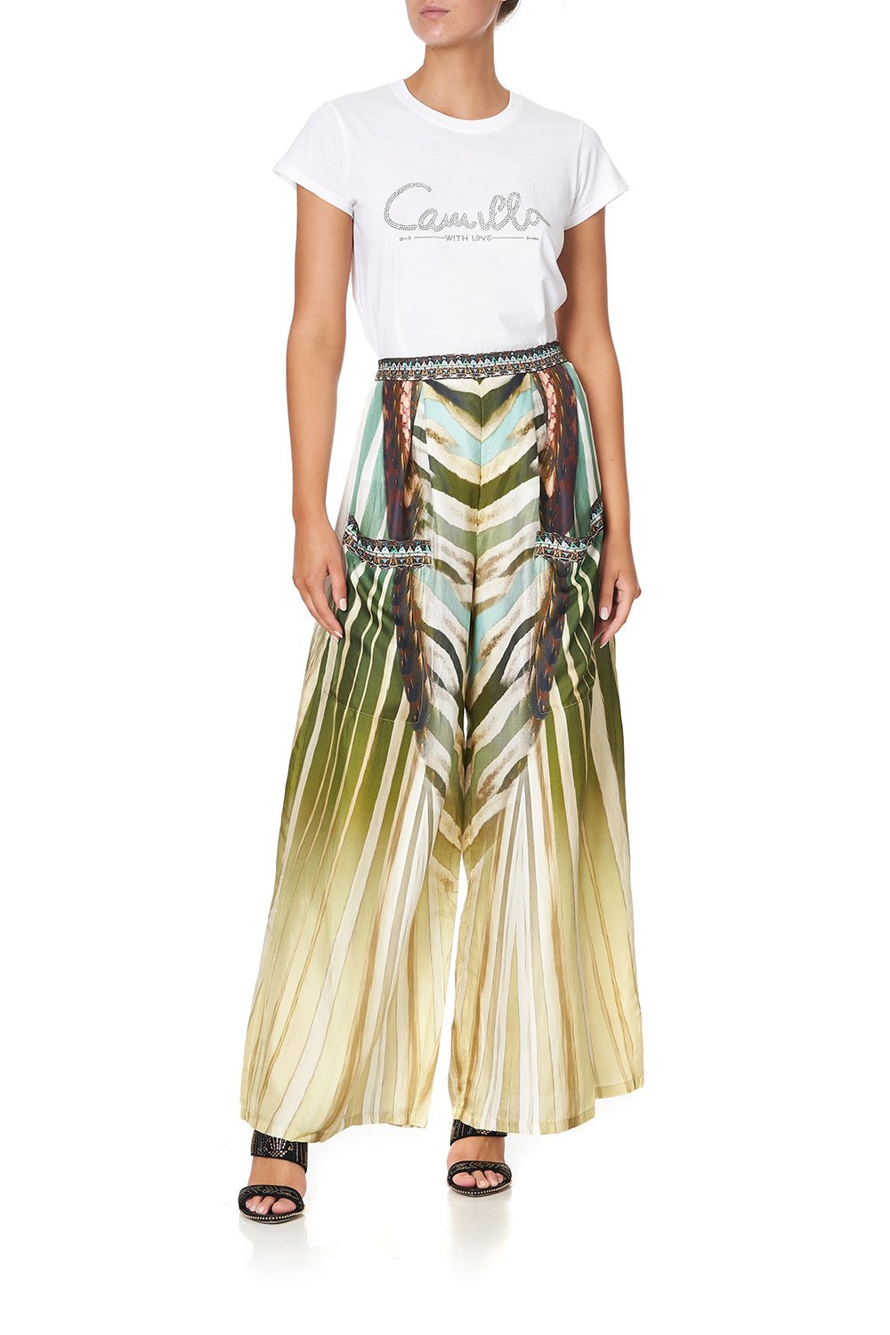 WIDE LEG TROUSER WITH FRONT POCKETS UP ON CLOUD NINE