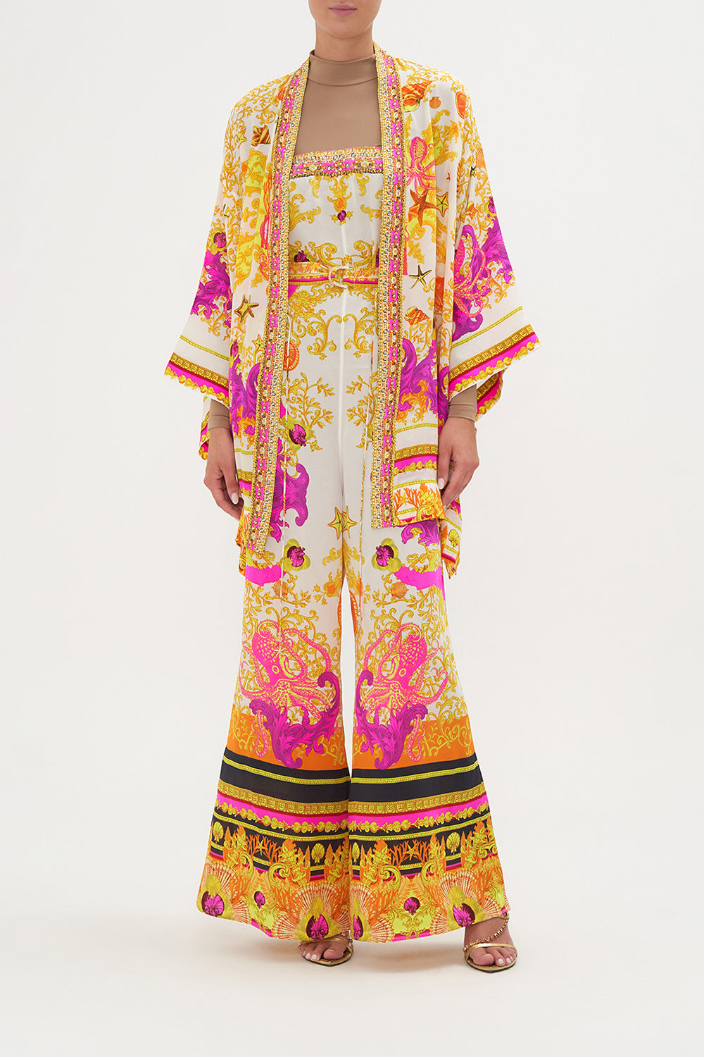 SHORT LAYER WITH NECKBAND SQUID SQUAD