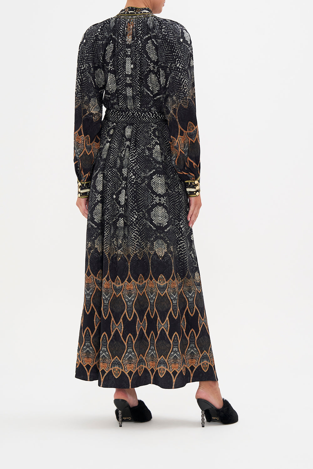 RAGLAN SLEEVE MIDI SHIRT DRESS WILD HORSES