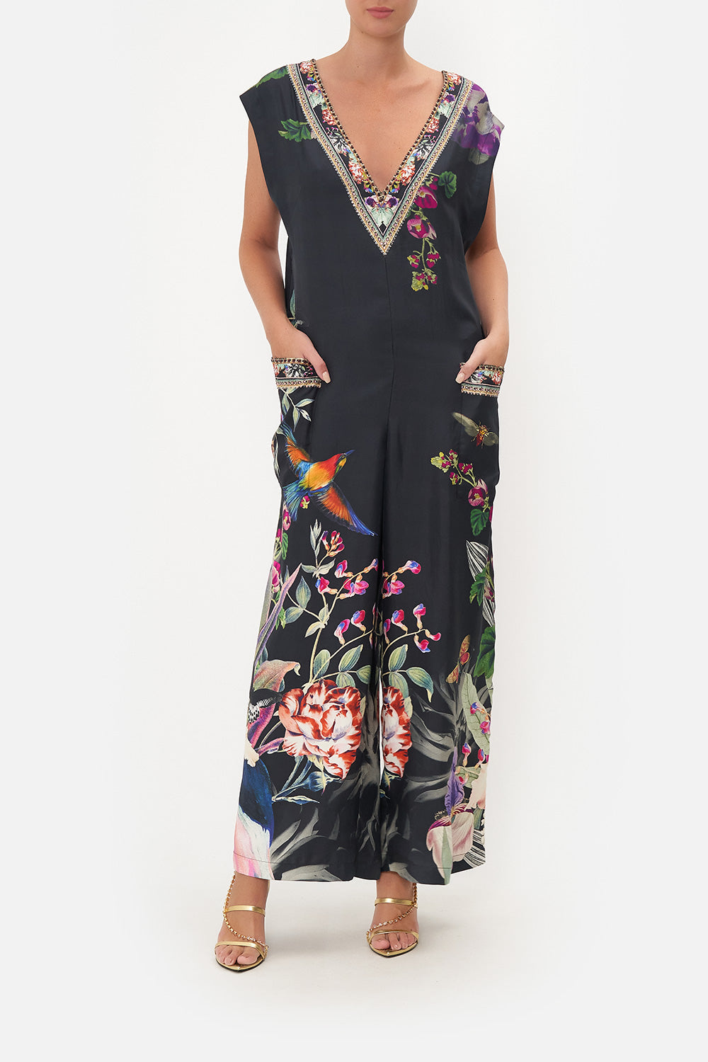 V NECK JUMPSUIT WITH PATCH POCKETS PARADISO PLACE