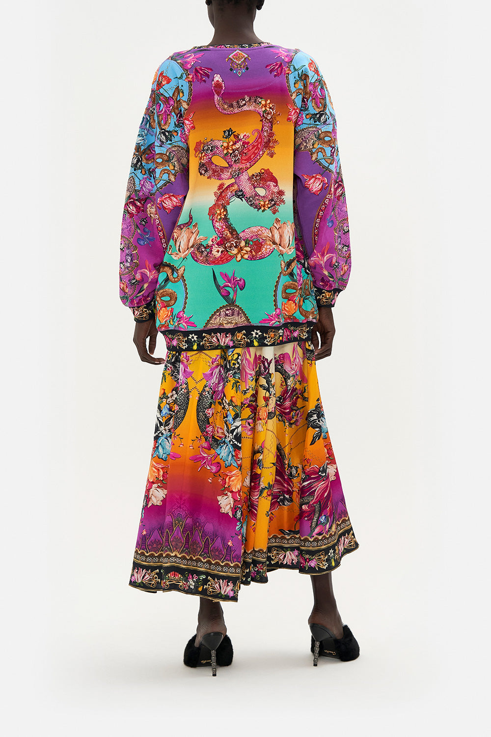 OVERSIZED SWEATER VIPER ROOM