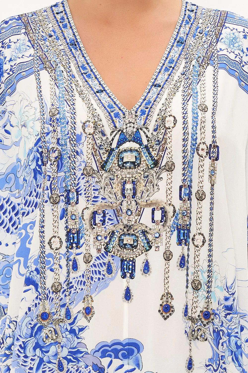 SLIM FIT KAFTAN WITH SPLIT HEART OF A DRAGON