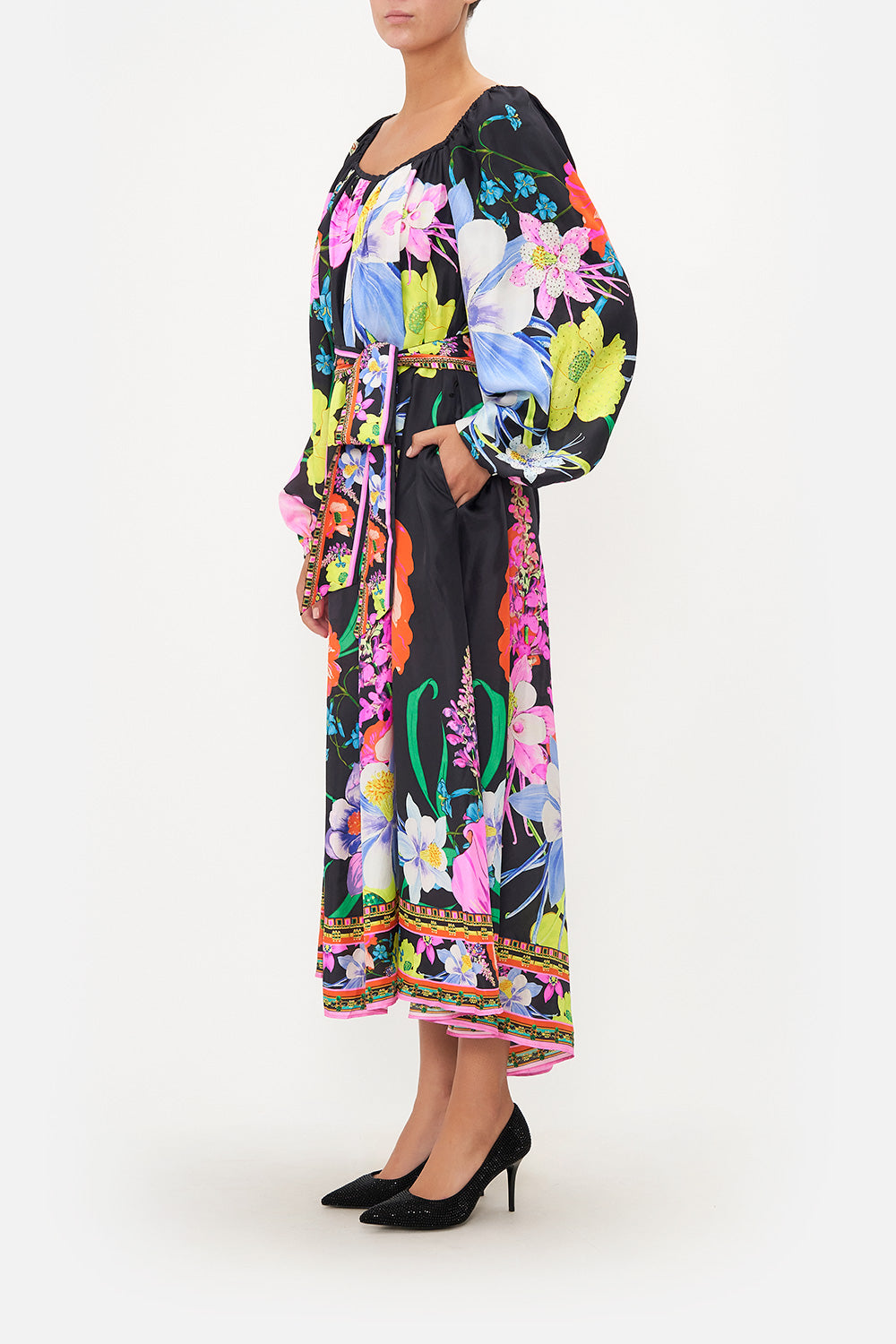 GATHERED FLARED DRESS AWAY WITH THE FAIRIES