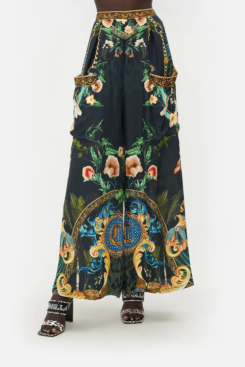 WIDE LEG TROUSER WITH FRONT POCKETS FEARLESS FELIS