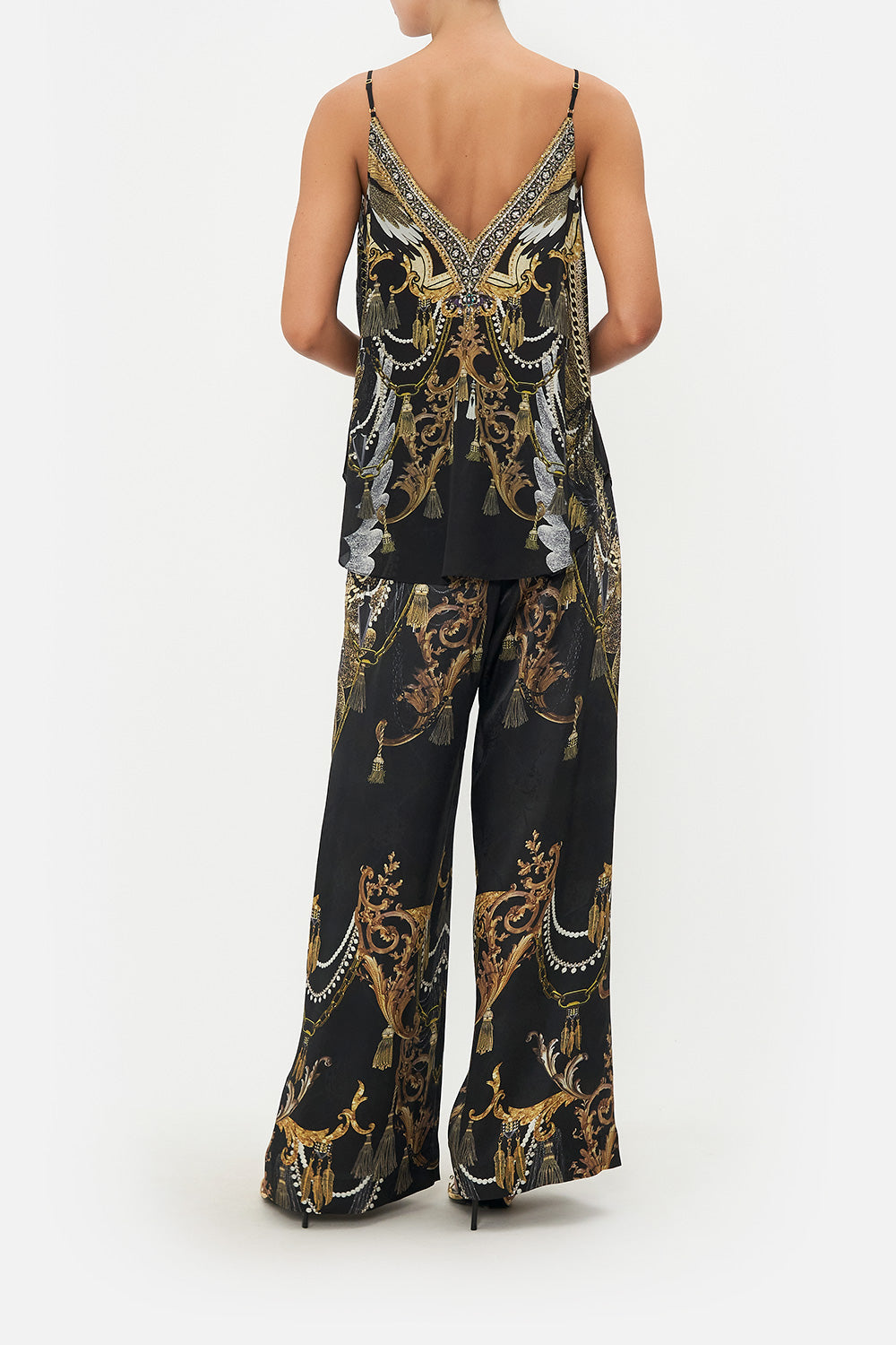 V NECK CAMI RAVIN RAVEN