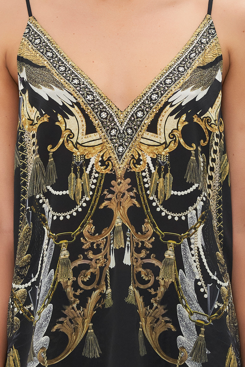 V NECK CAMI RAVIN RAVEN