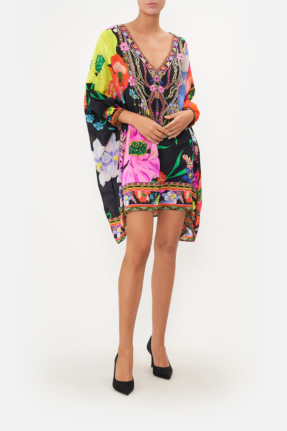 SHORT KAFTAN WITH CUFF AWAY WITH THE FAIRIES