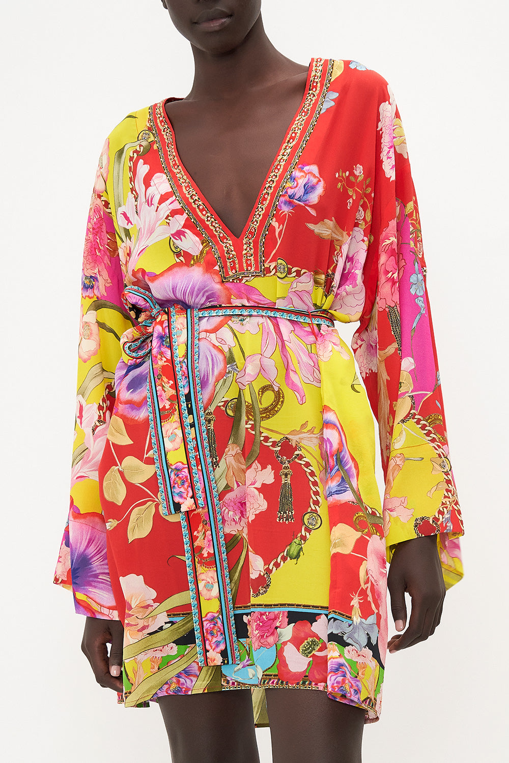 SHORT DEEP V KAFTAN WITH SLEEVE TABS THE BEETLES