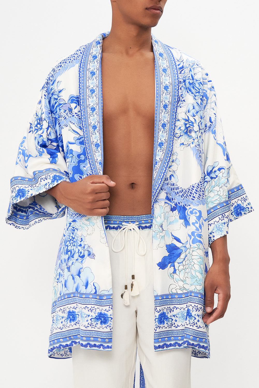 REVERSIBLE MID LENGTH ROBE HEART OF A DRAGON