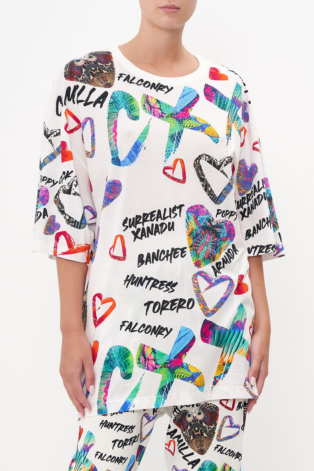 SUPER OVERSIZED TEE SHES A WRITE OFF