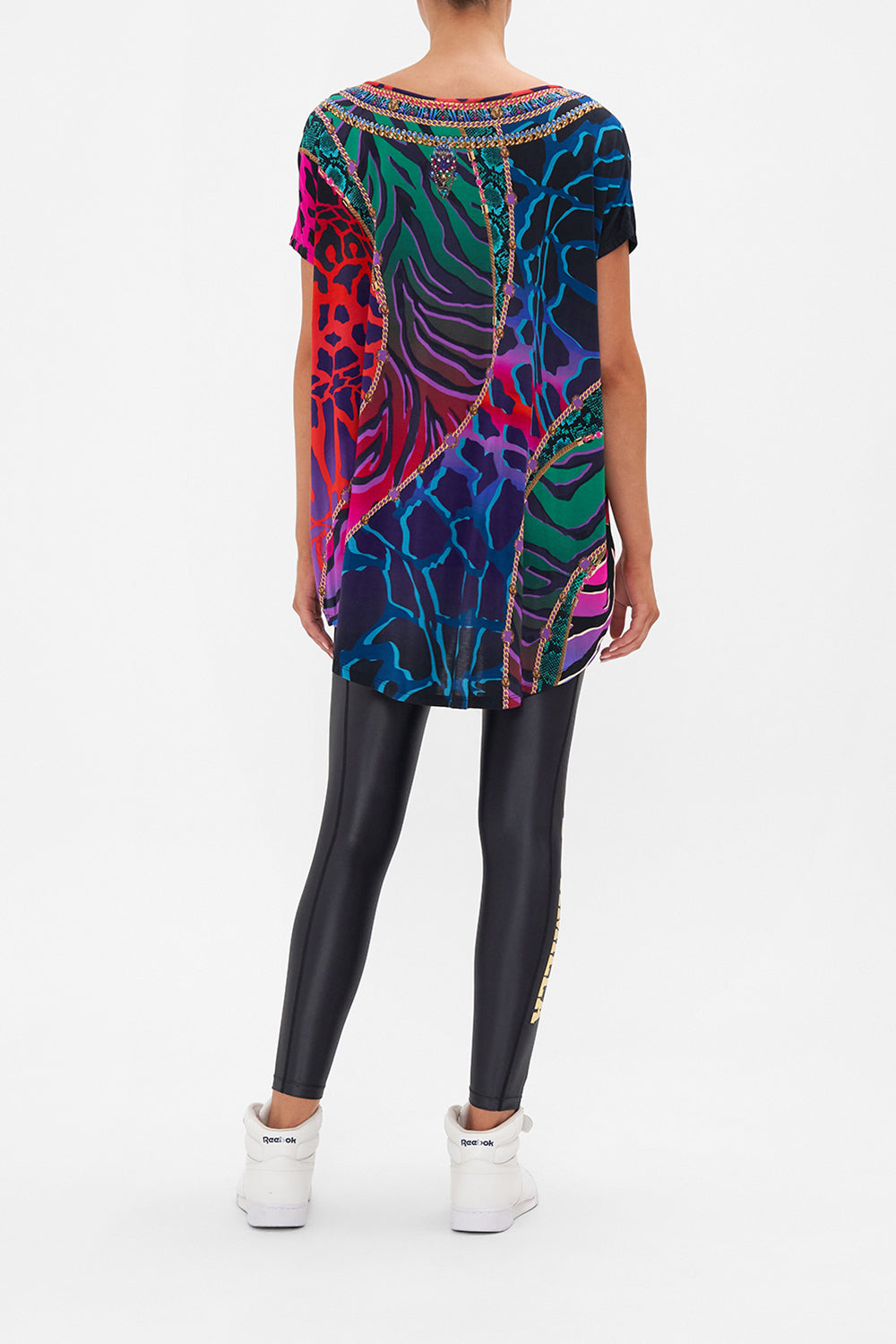 LOOSE FIT TEE UNDER THE NEON SUN