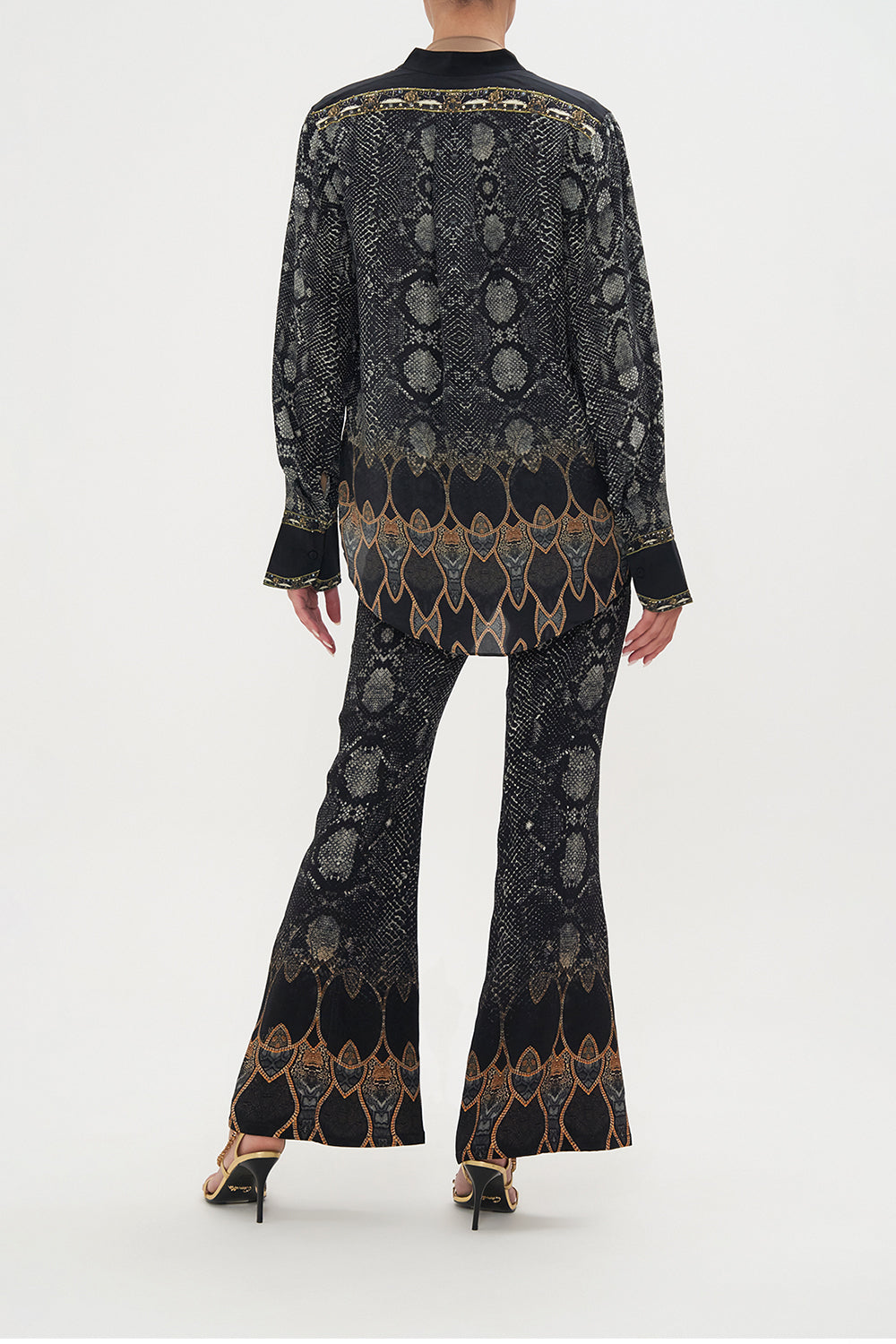 PLACKET BLOUSE WILD HORSES