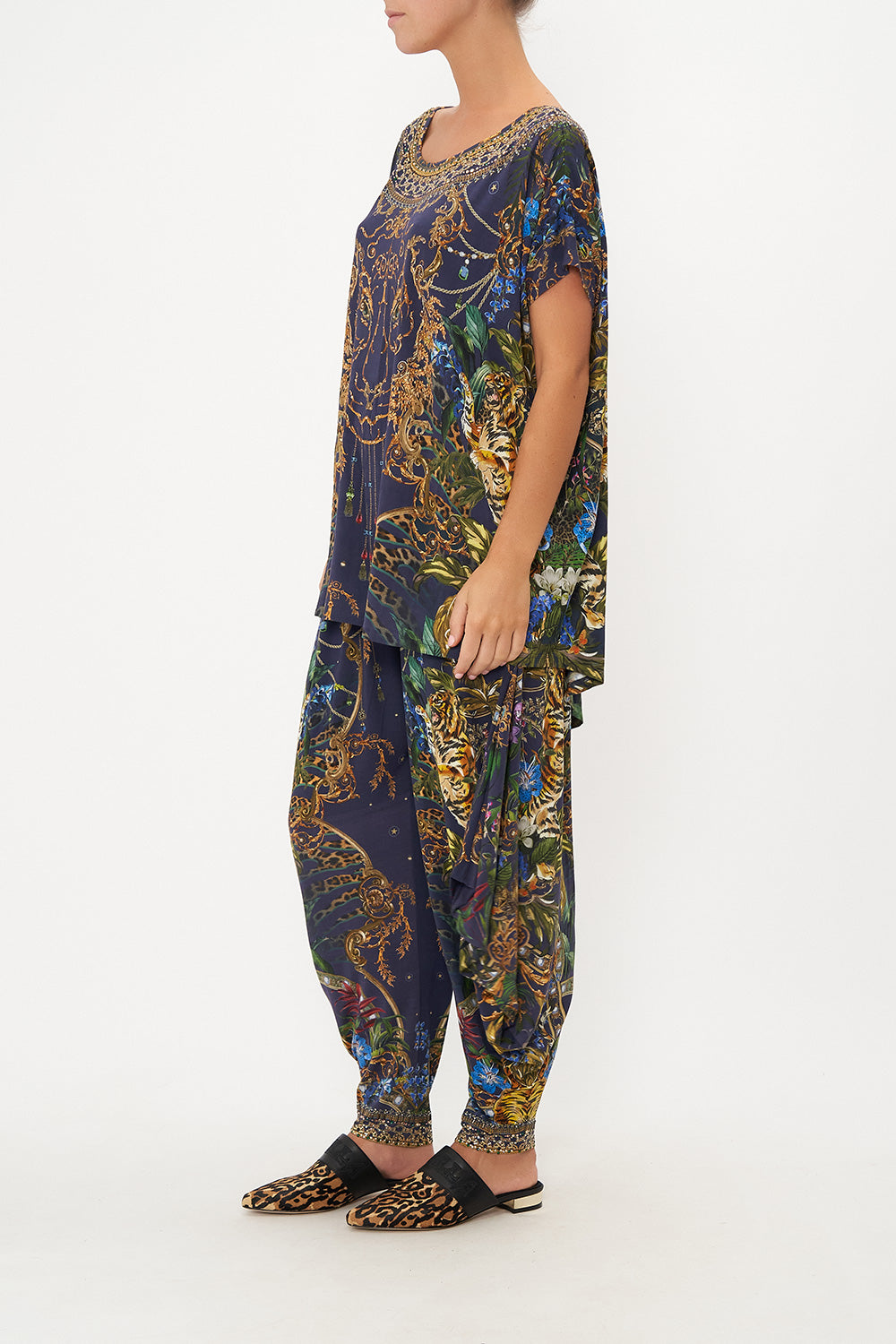 LOOSE FIT TEE TIGER TALES