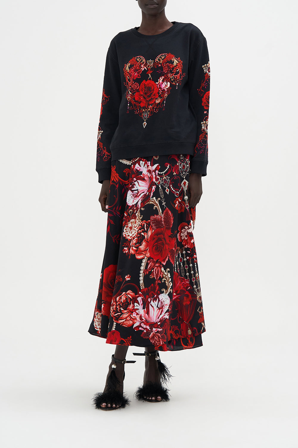 Round Neck Sweater Sisterhood Of The Rose print by CAMILLA