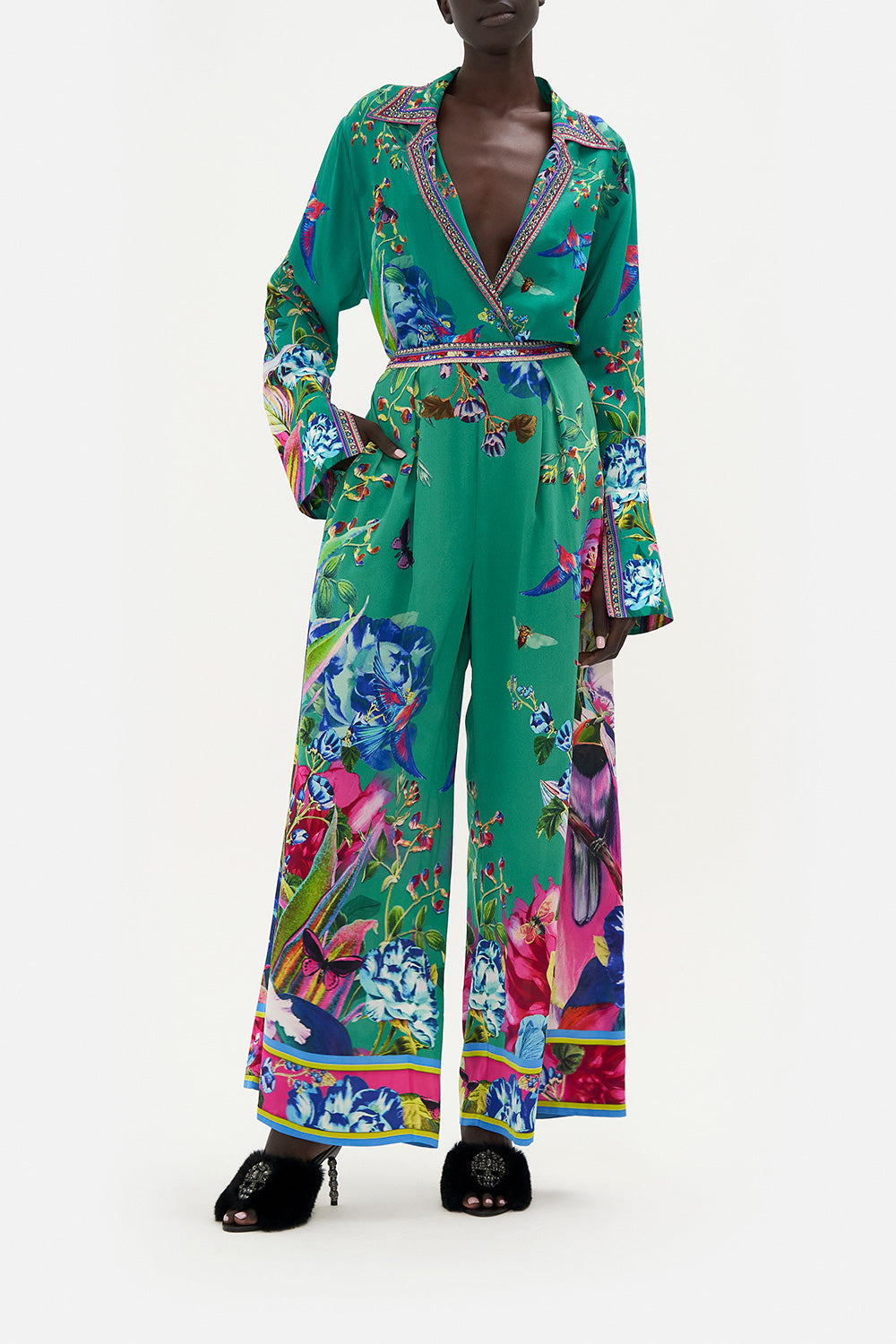 TUCK FRONT PANT RUN FROM PARADISE