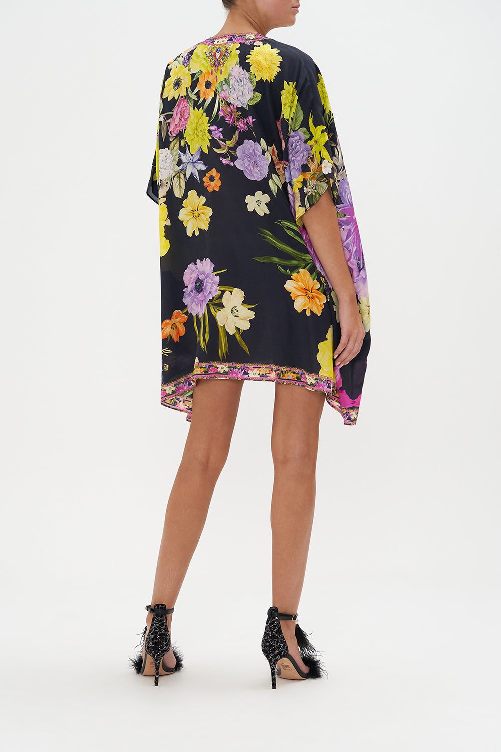 RECTANGULAR V NECK KAFTAN PEACE BE WITH YOU