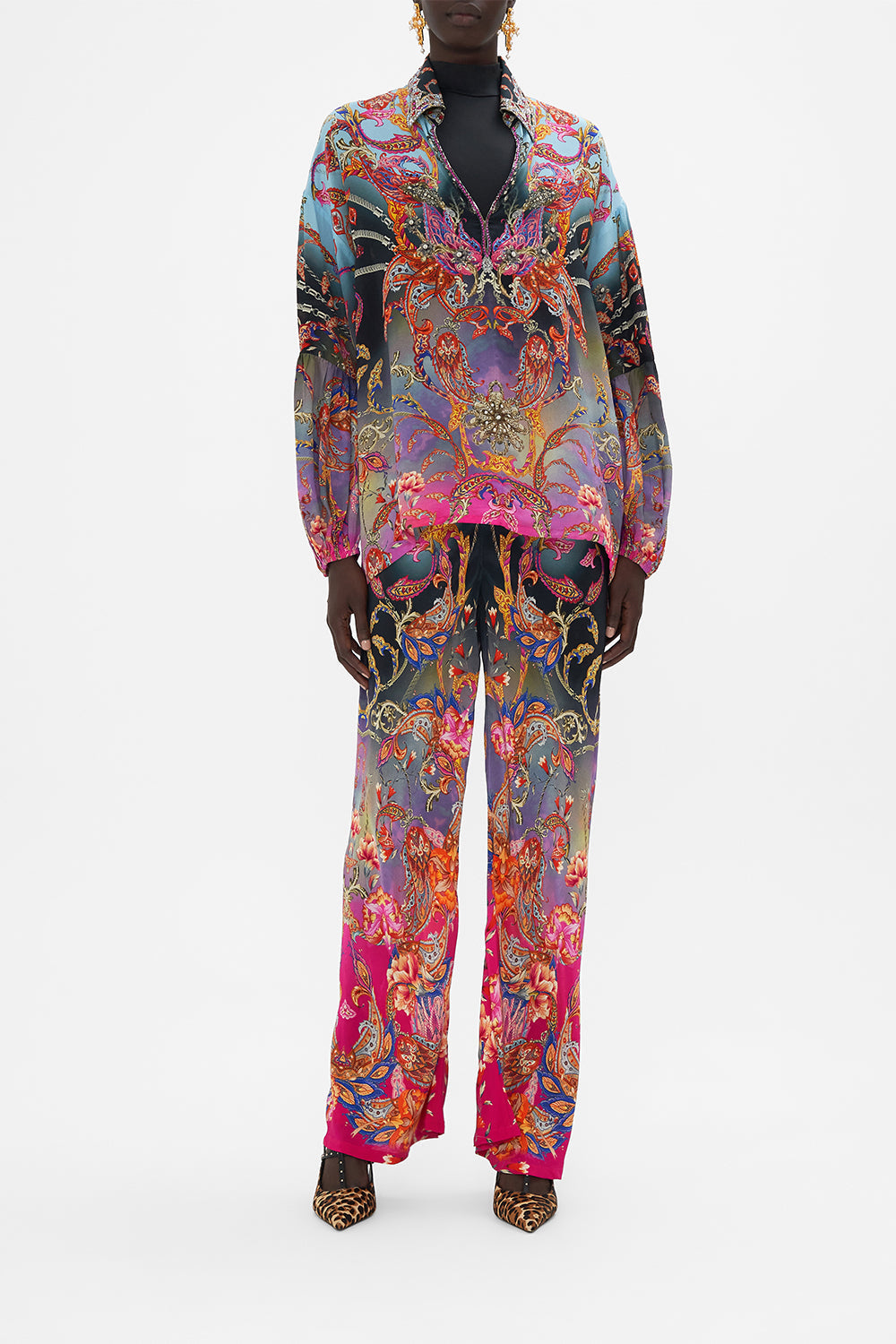 VINTAGE COLLAR BLOUSE WHAT LIES BENEATH