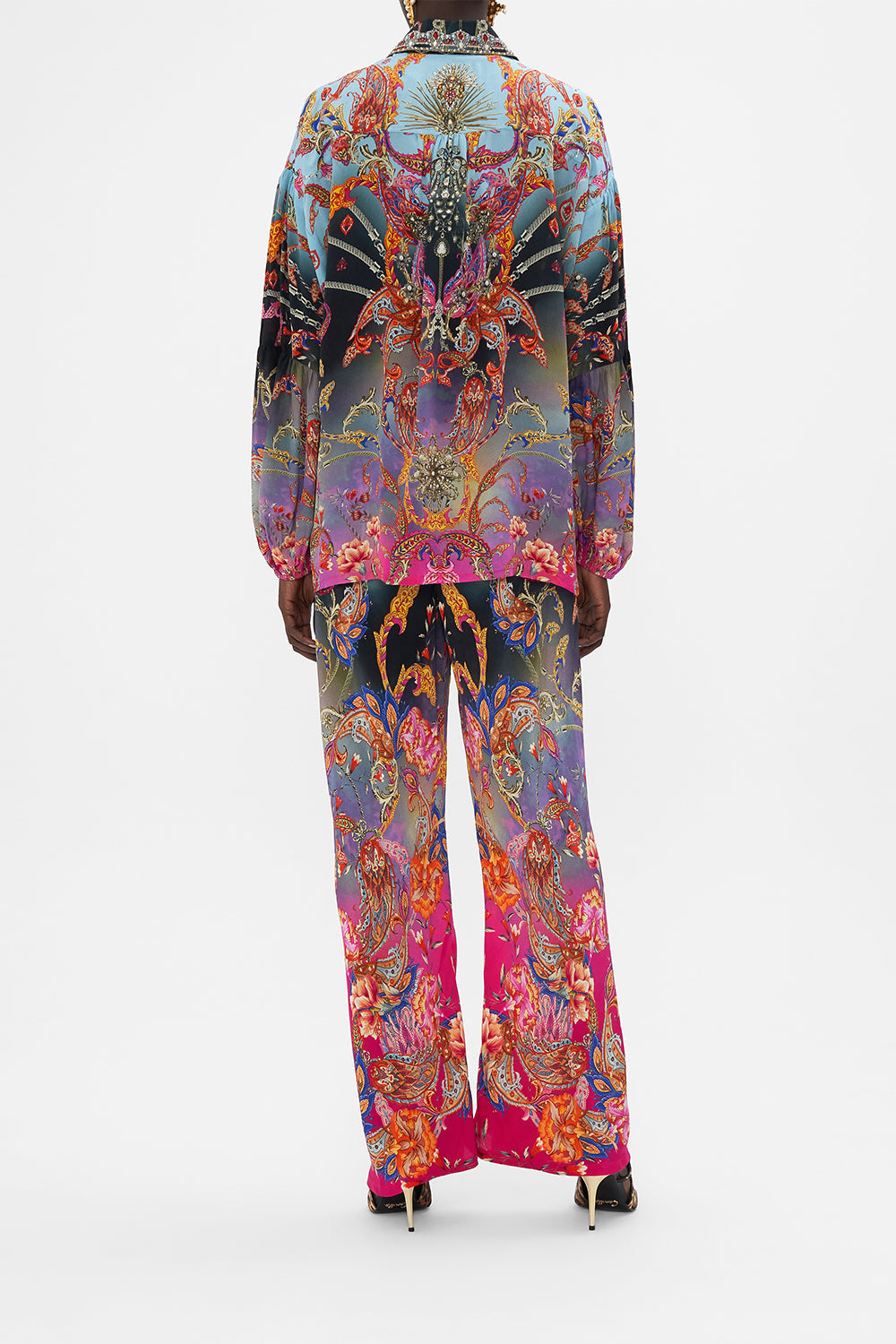 VINTAGE COLLAR BLOUSE WHAT LIES BENEATH