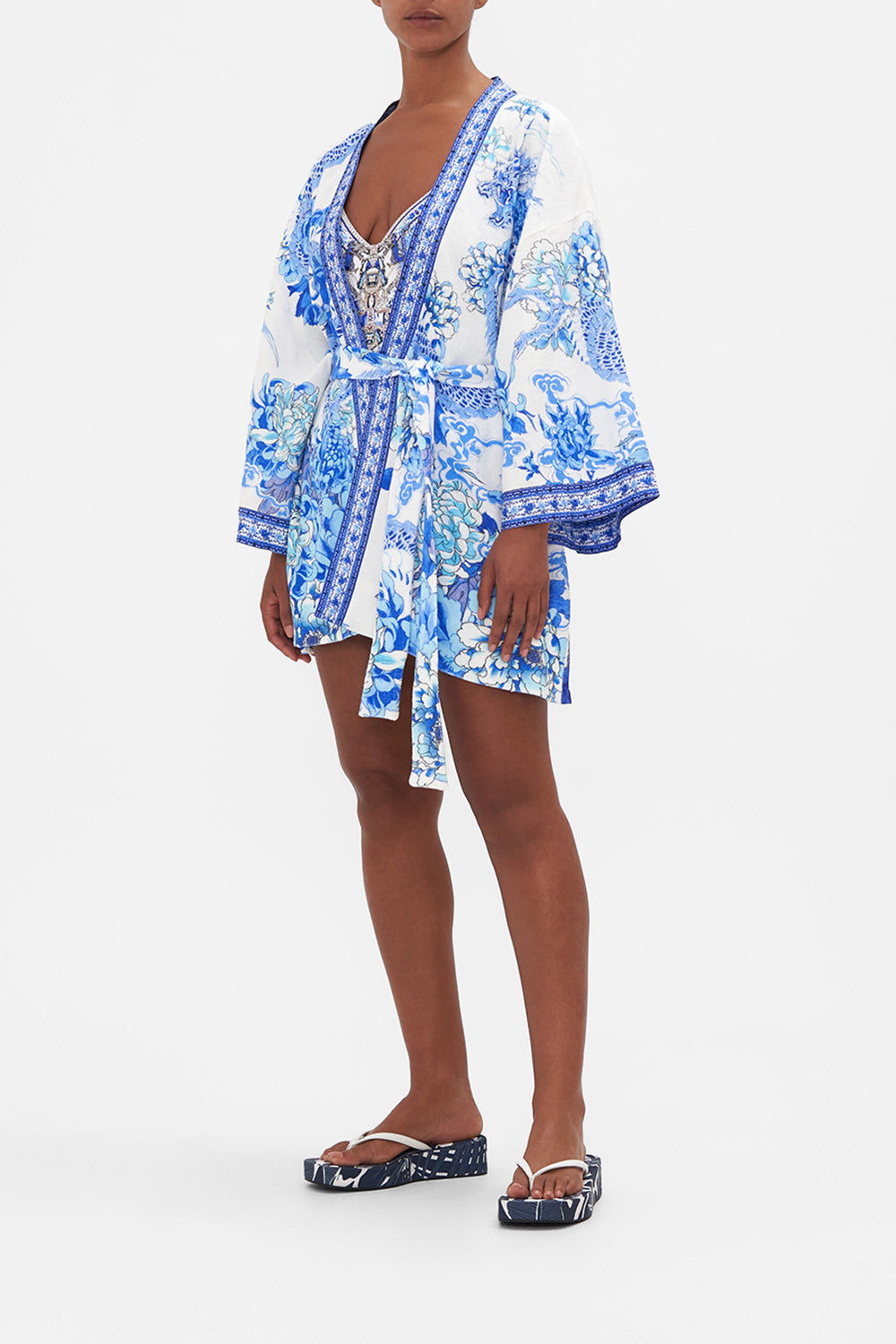 TERRY SHORT LAYER WITH NECKBAND HEART OF A DRAGON