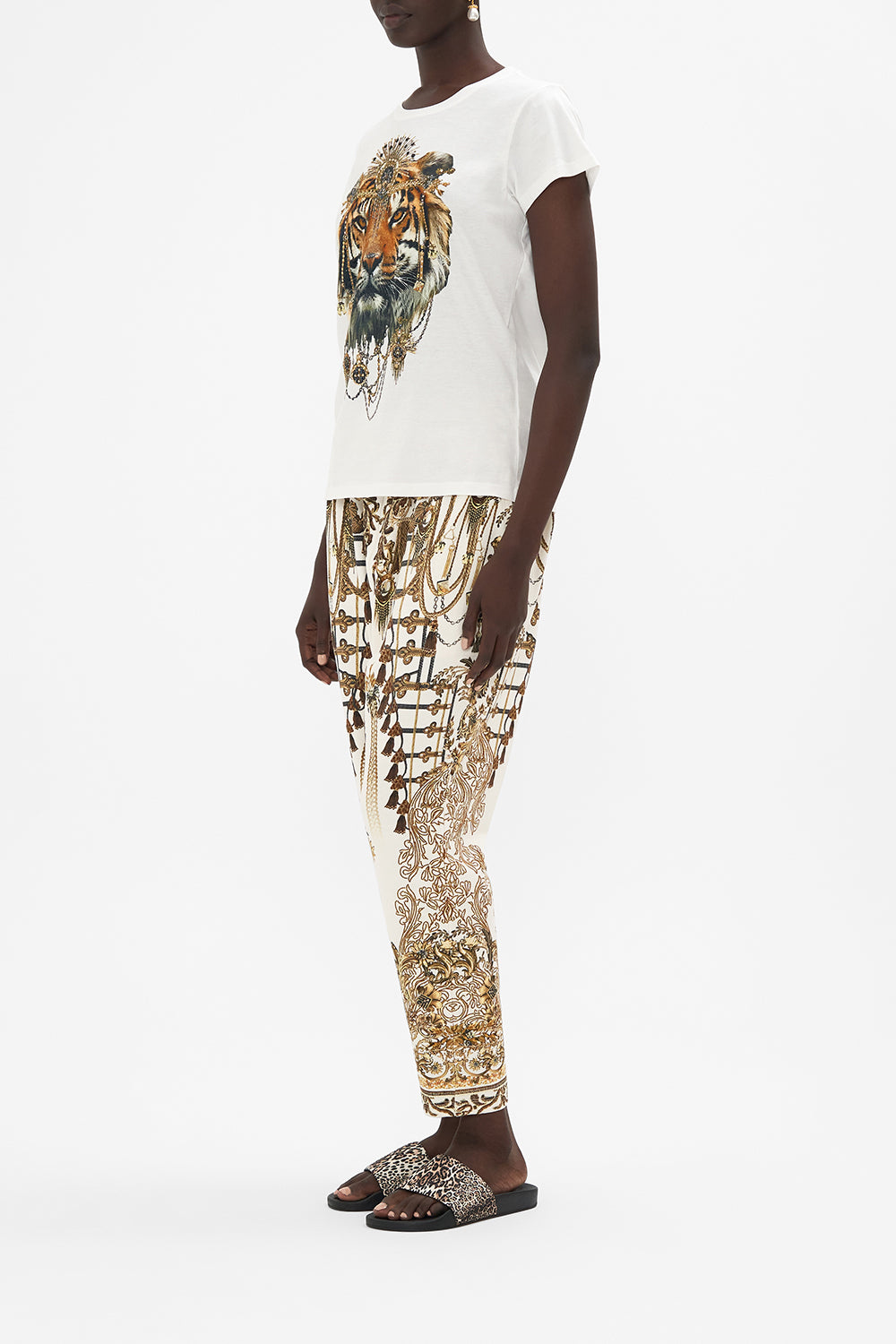 SLIM FIT ROUND NECK T-SHIRT ROAD TO RICHESSE