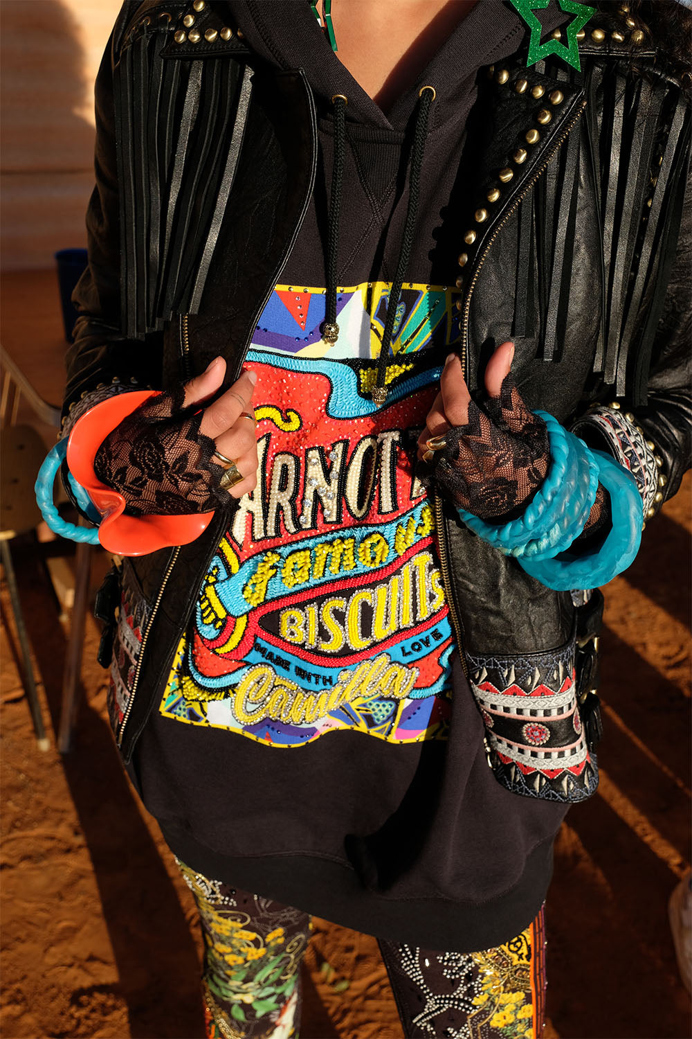 OVERSIZED HOODIE WITH POCKETS ARNOTTS