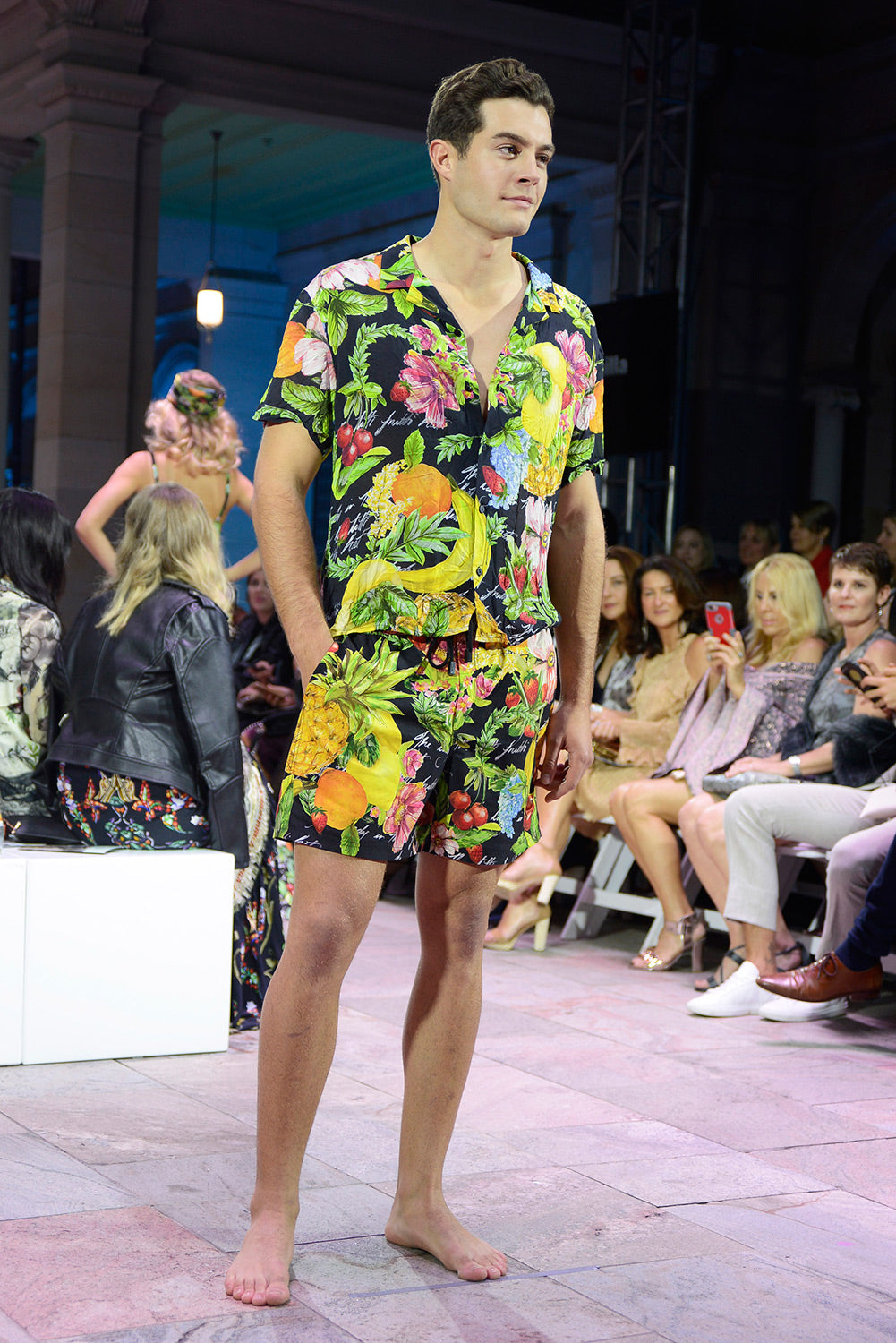 CALL ME CARMEN MENS ELASTIC WAIST BOARDSHORT