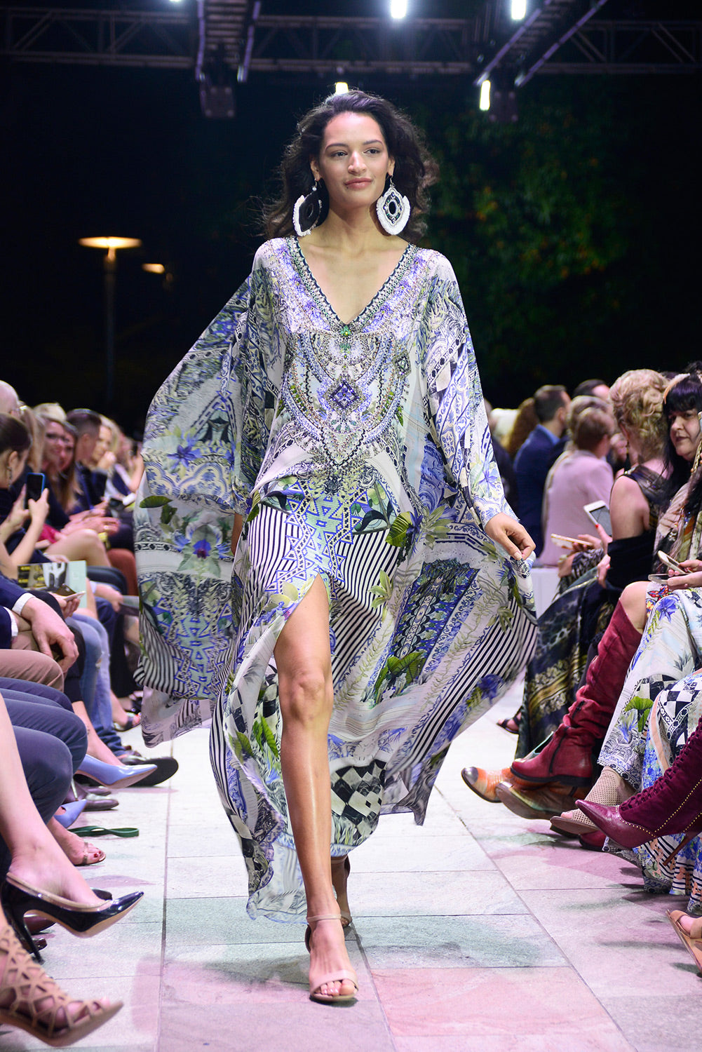 THE SWEET ESCAPE SLIT FRONT & SLEEVE KAFTAN