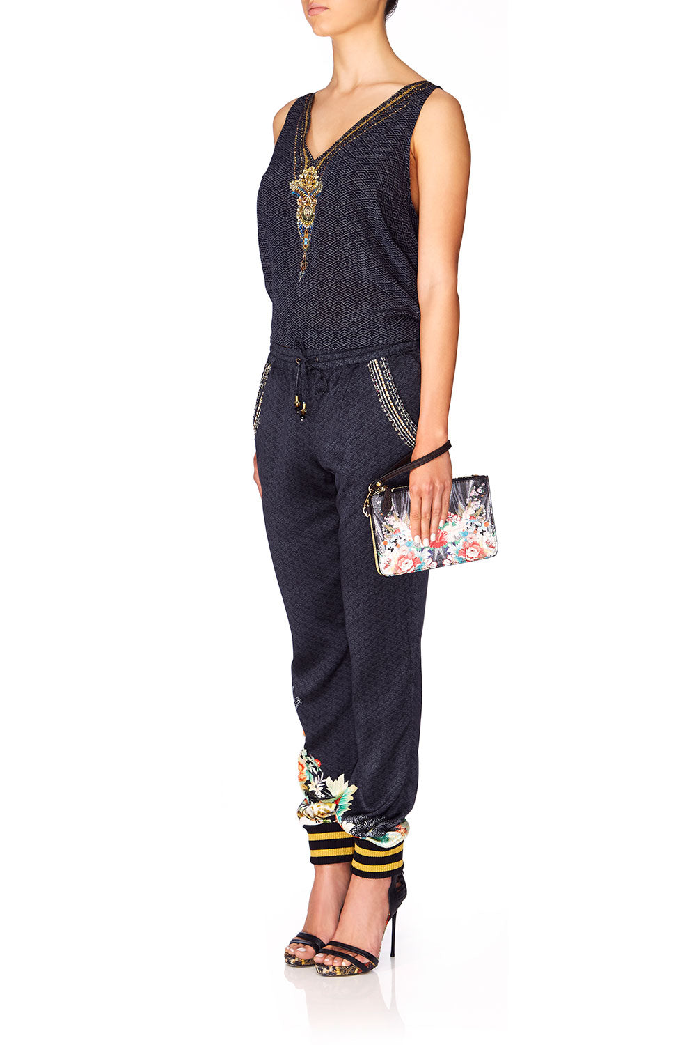 CAMILLA QUEEN OF KINGS TWIN PURSE