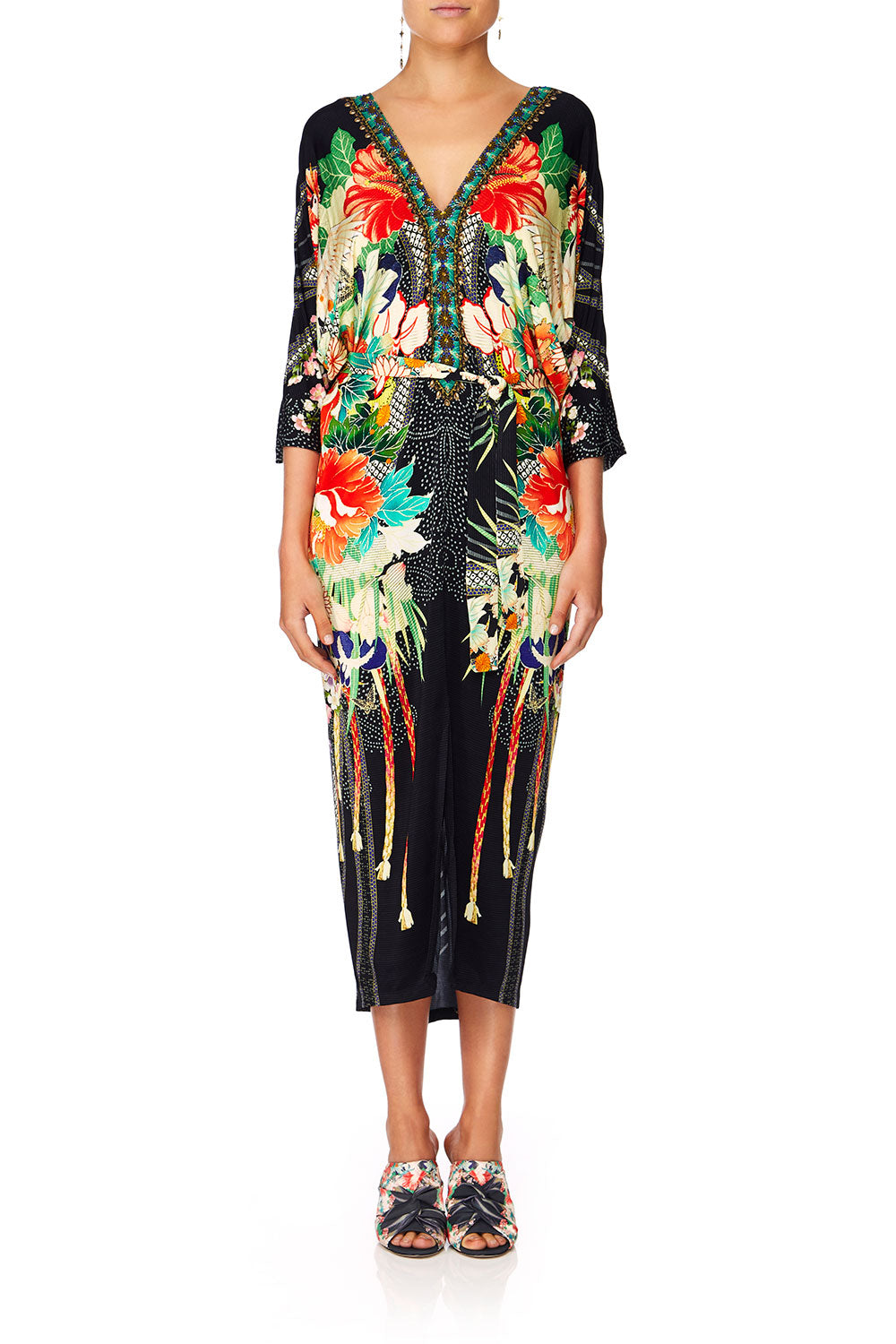 CAMILLA QUEEN OF KINGS ITS ALL ABOUT V DRESS