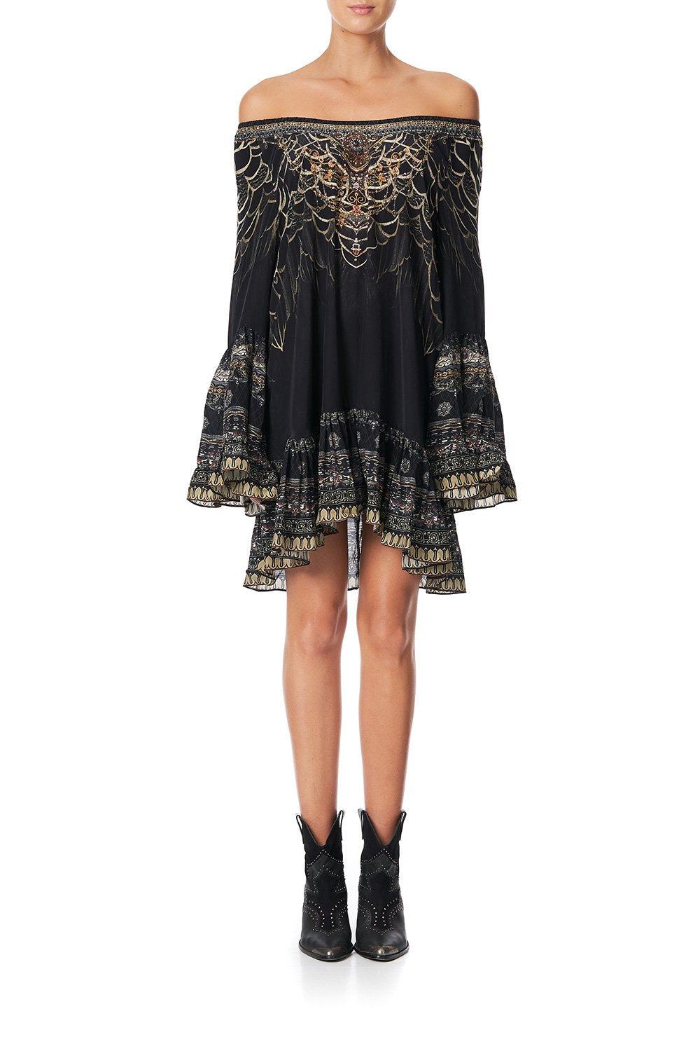 A LINE FRILL DRESS UNDER A FULL MOON