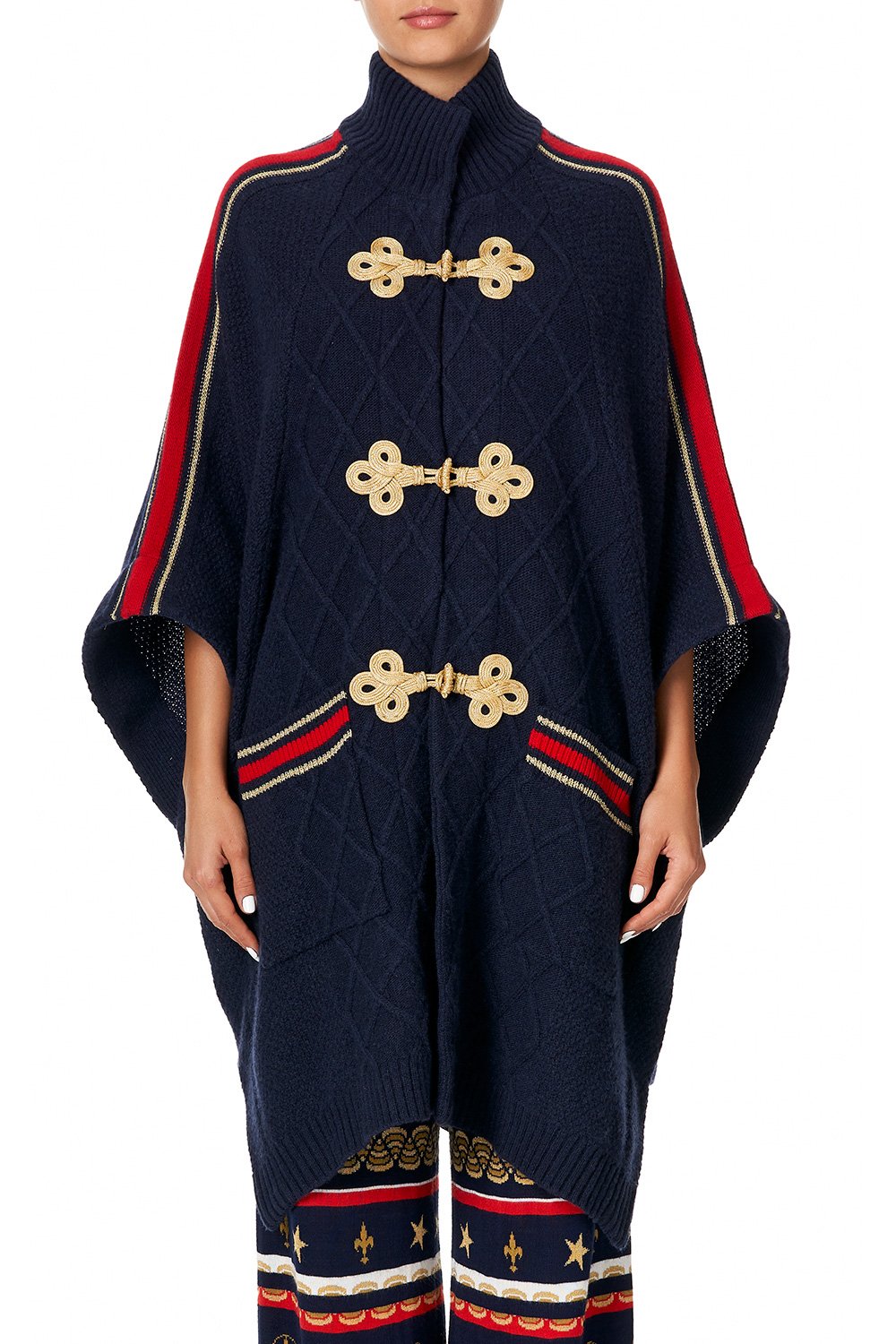 OVERSIZED CABLE KNIT COSTUME PARTY