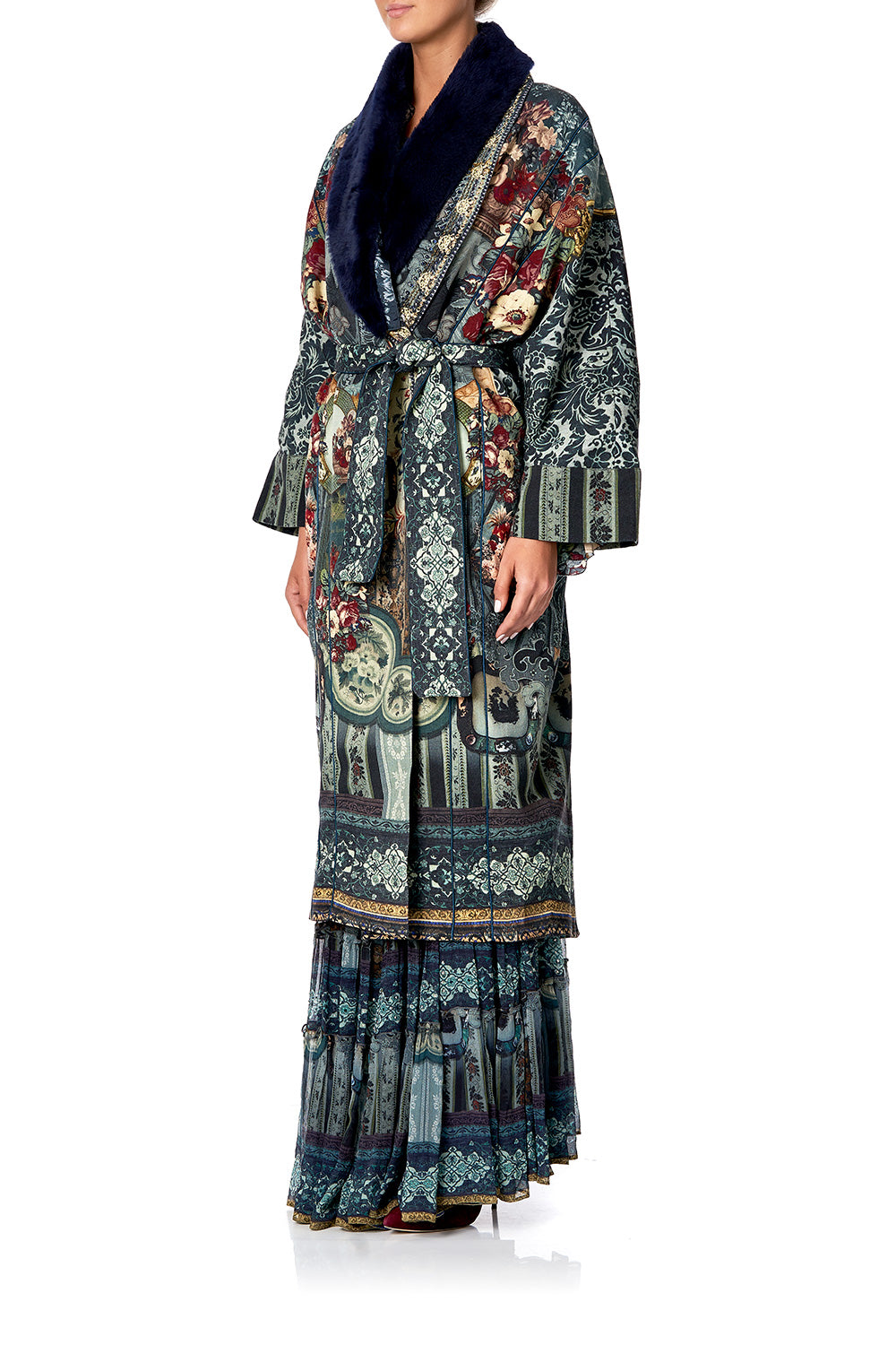 OPERA COAT HOTEL BOHEME