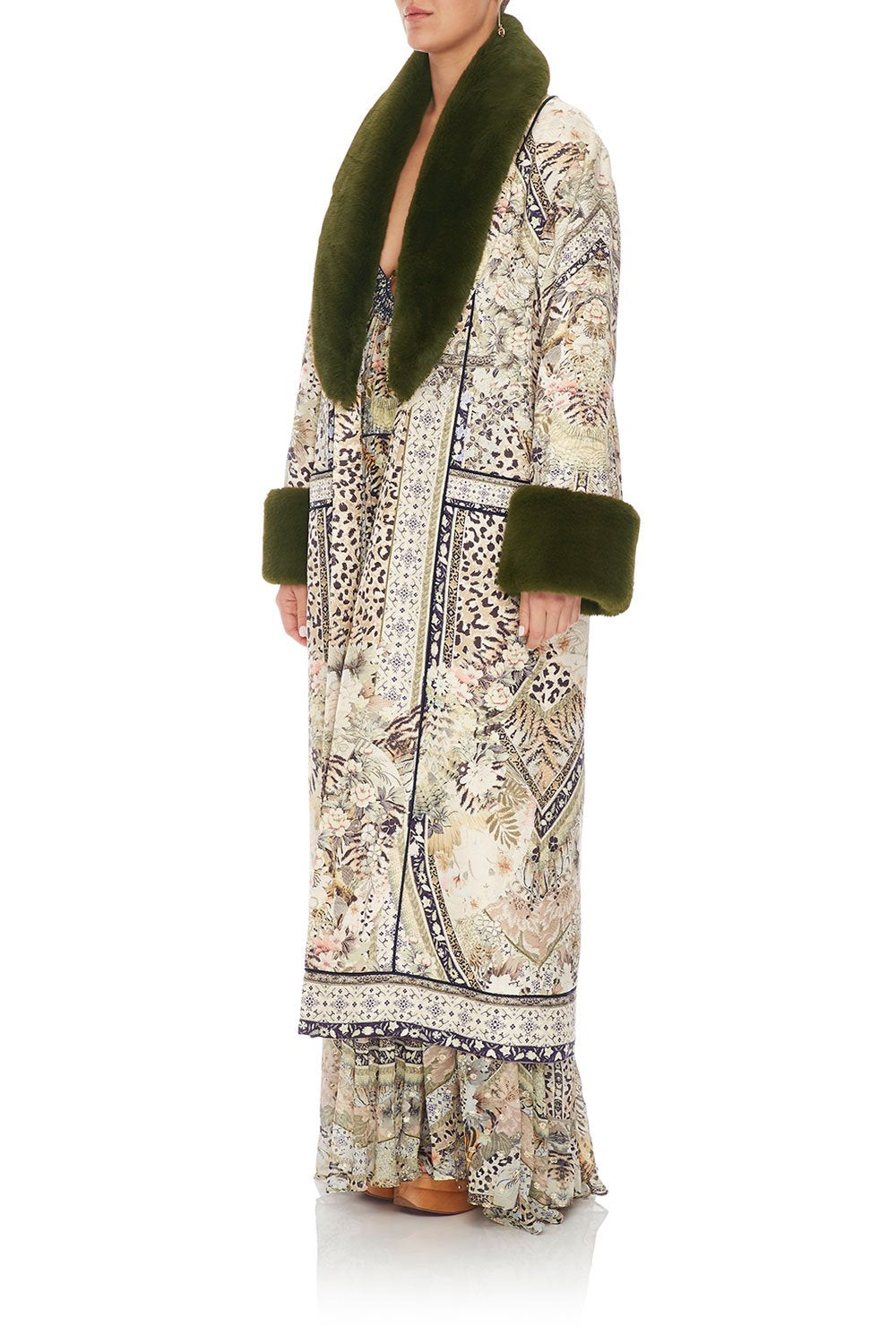 CAMILLA COAT W/ FUR CUFF AND COLLAR MOTO MAIKO