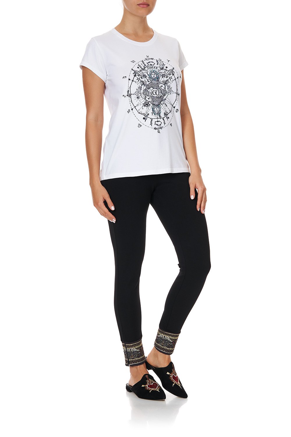 CURVED HEM FITTED TEE PISCES