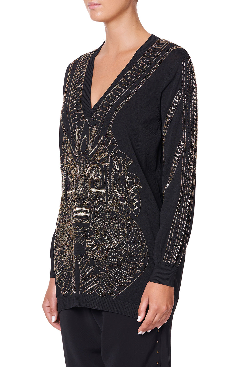 EMBELLISHED V NECK KNIT COBRA KING
