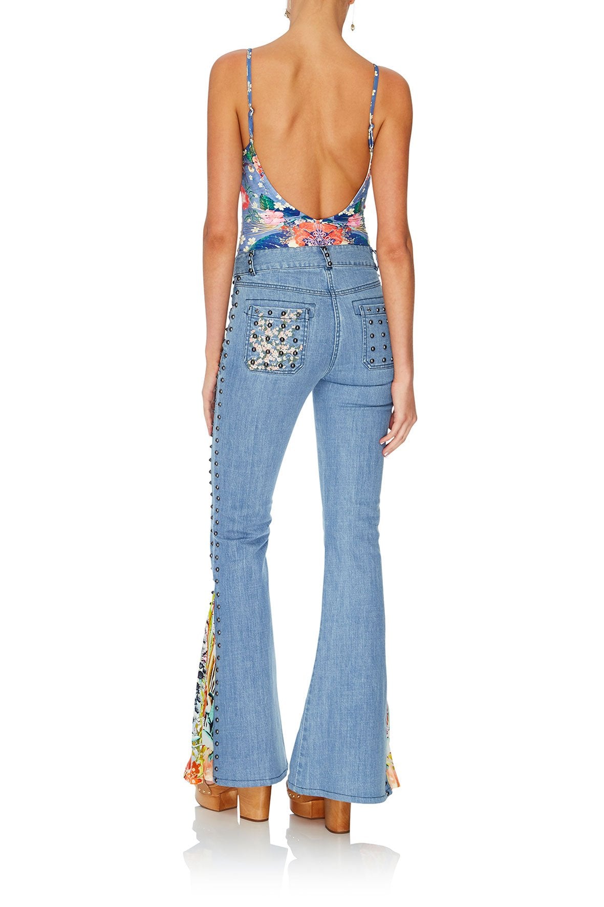 FLARED JEAN WITH CONTRAST PANEL THE STILL ABYSS