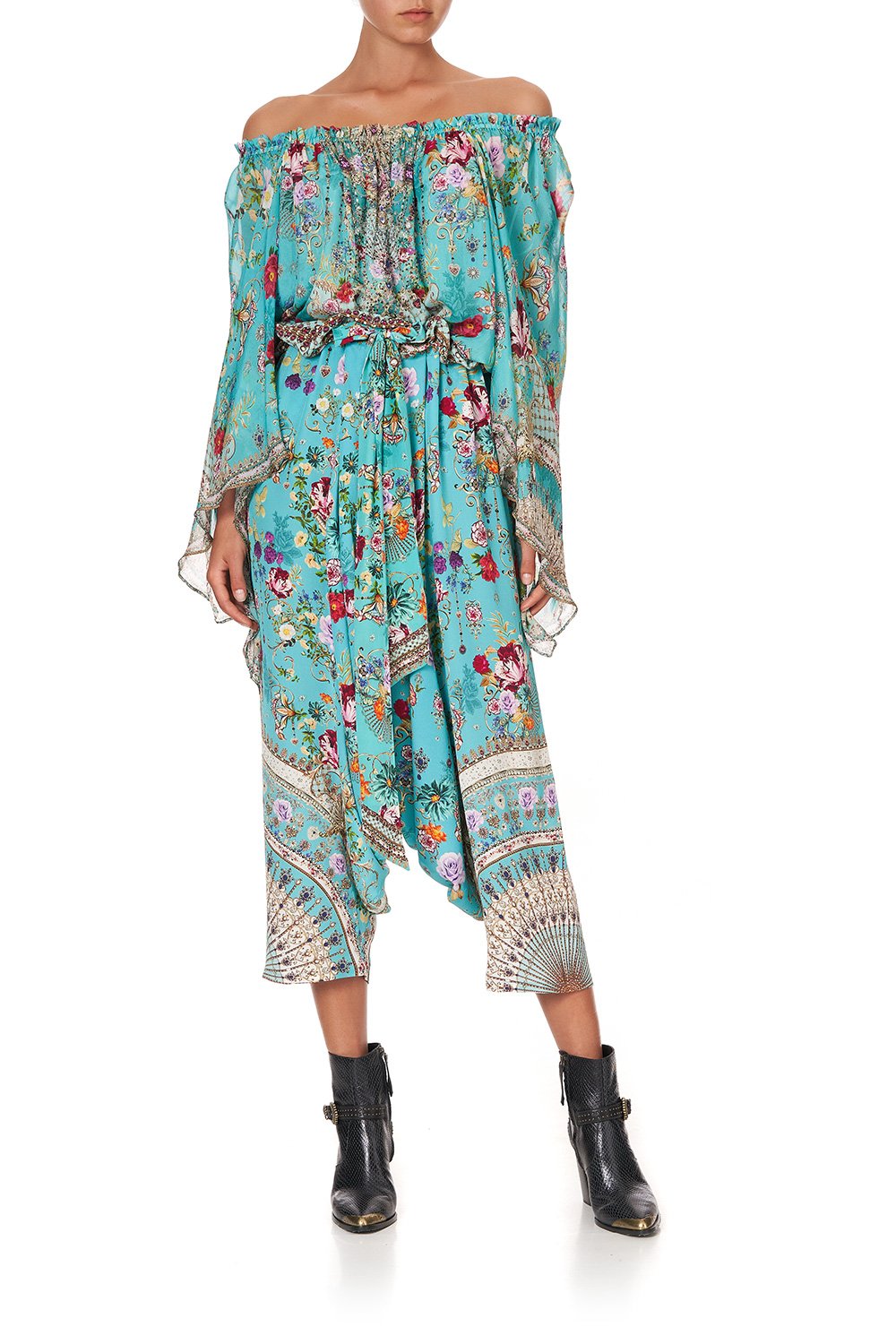 HANDKERCHIEF HEM BLOUSE A SONNET FOR SATINE