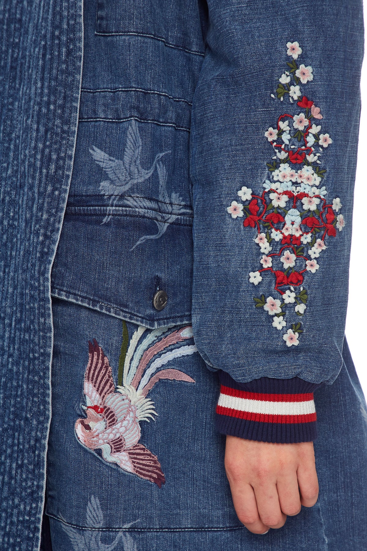 JACKET WITH KNOTCHED COLLAR FOR THE FANS