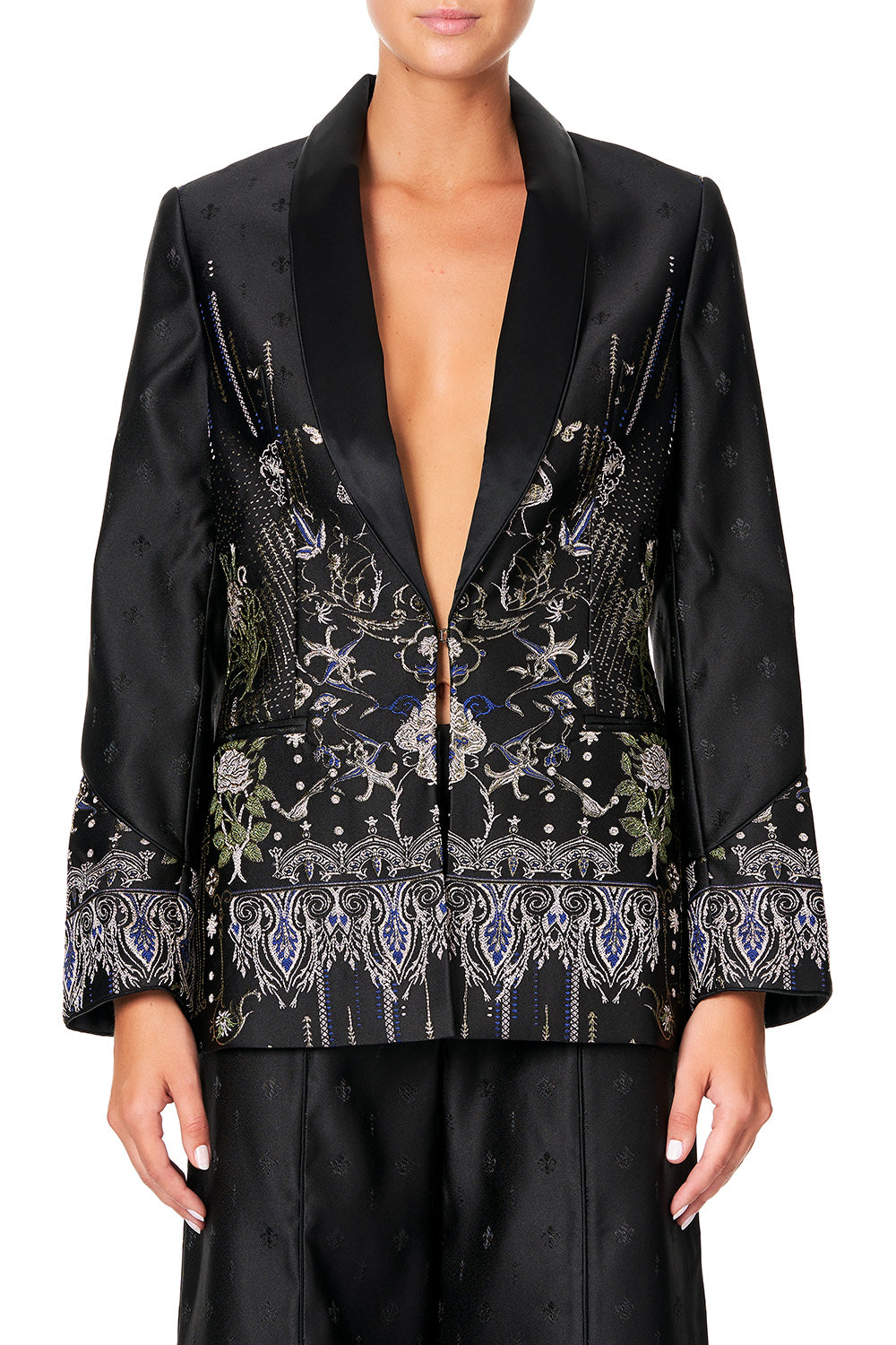 CAMILLA JACKET WITH SLEEVE CUFF DETAIL REBELLE REBELLE