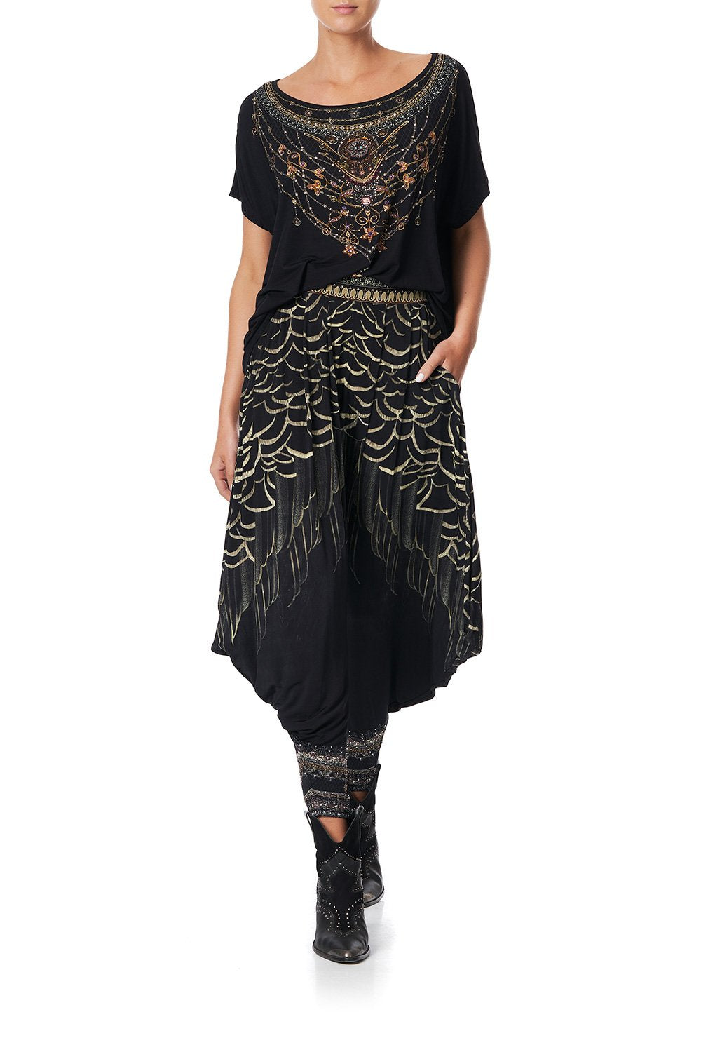 JERSEY DRAPE PANT WITH POCKET UNDER A FULL MOON